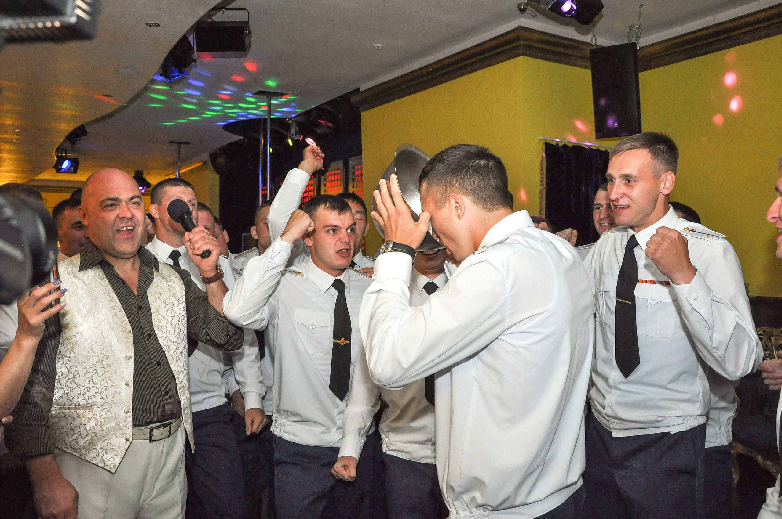 Выпуск училища ВДВ. Фотостудия Портрет Свадебный и семейный фотограф в Рязани