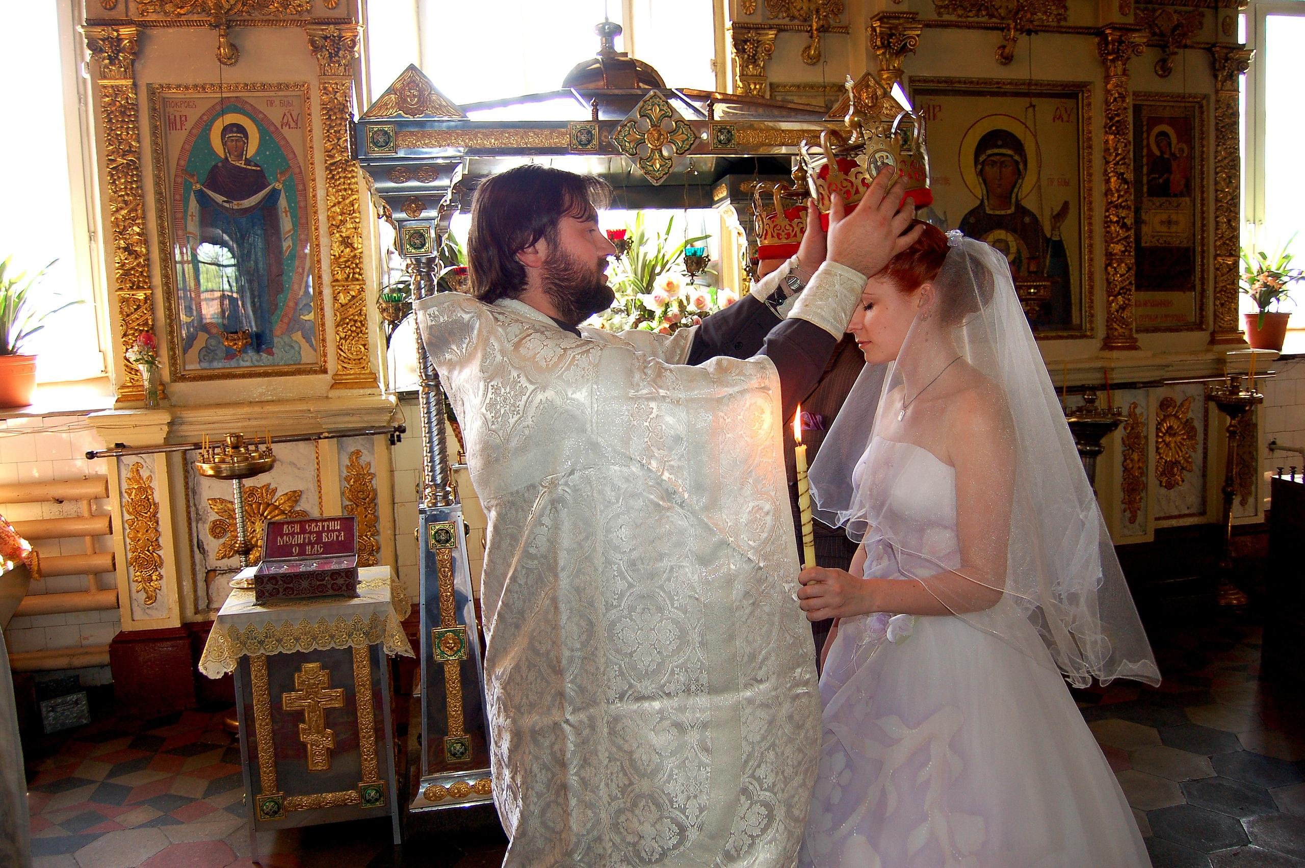 Венчание. Фотостудия Портрет Свадебный и семейный фотограф в Рязани