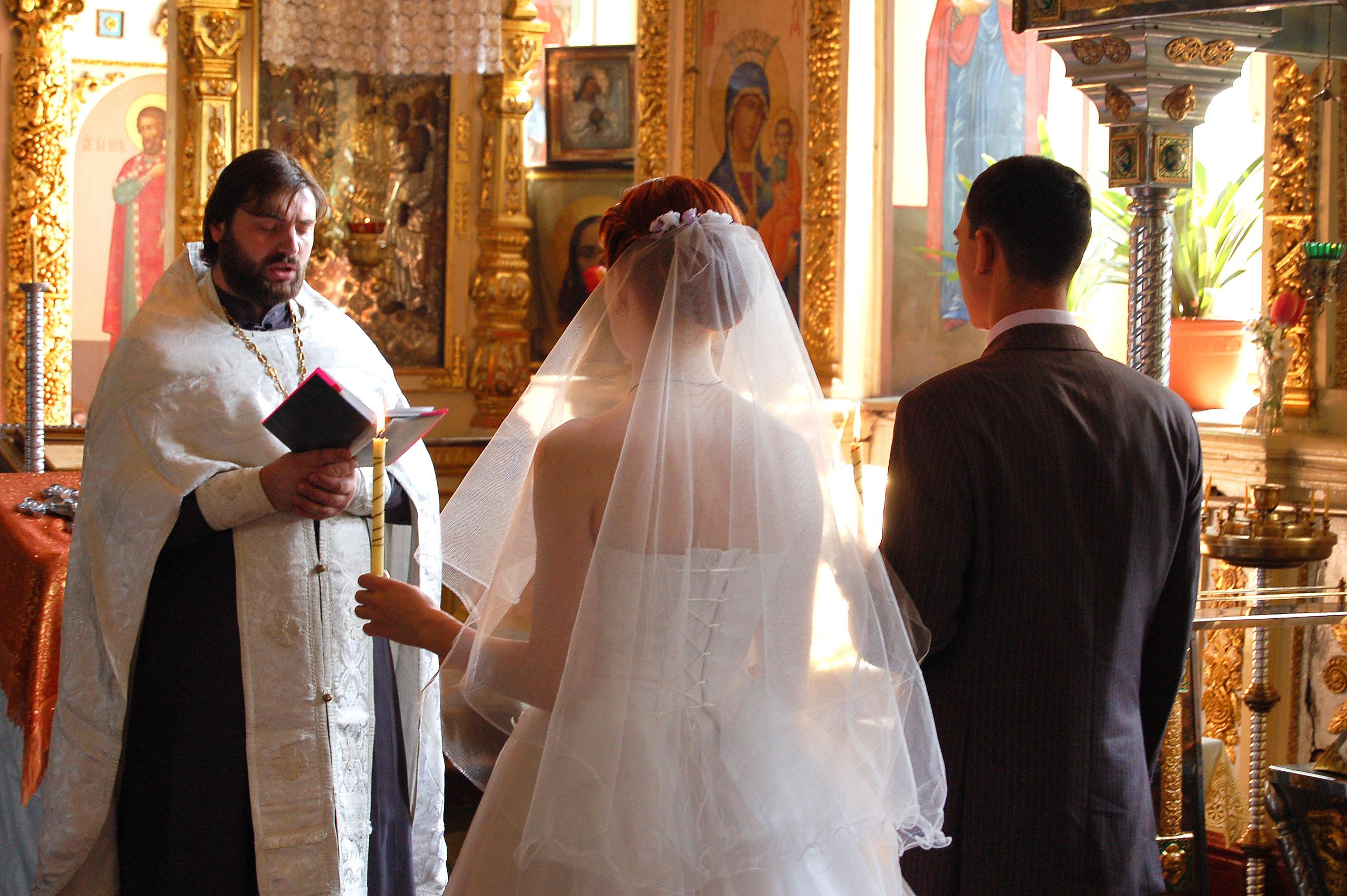 Венчание. Фотостудия Портрет Свадебный и семейный фотограф в Рязани