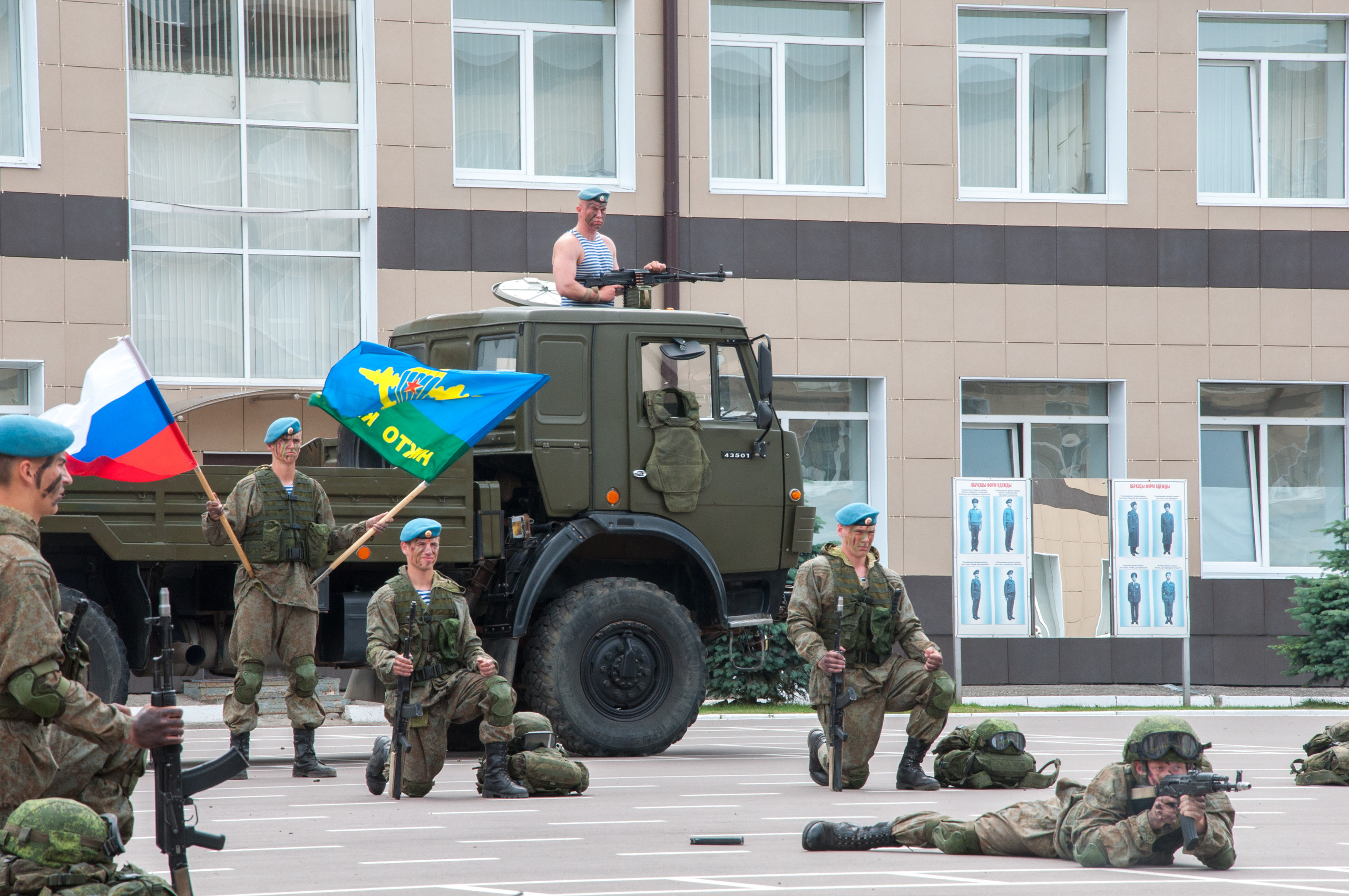Выпуск училища ВДВ. Фотостудия Портрет Свадебный и семейный фотограф в Рязани