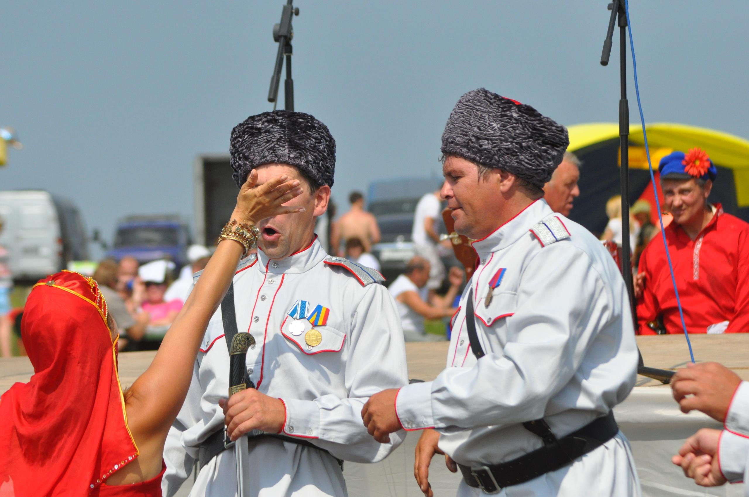 Праздник на Воже. Фотостудия Портрет Свадебный и семейный фотограф в Рязани