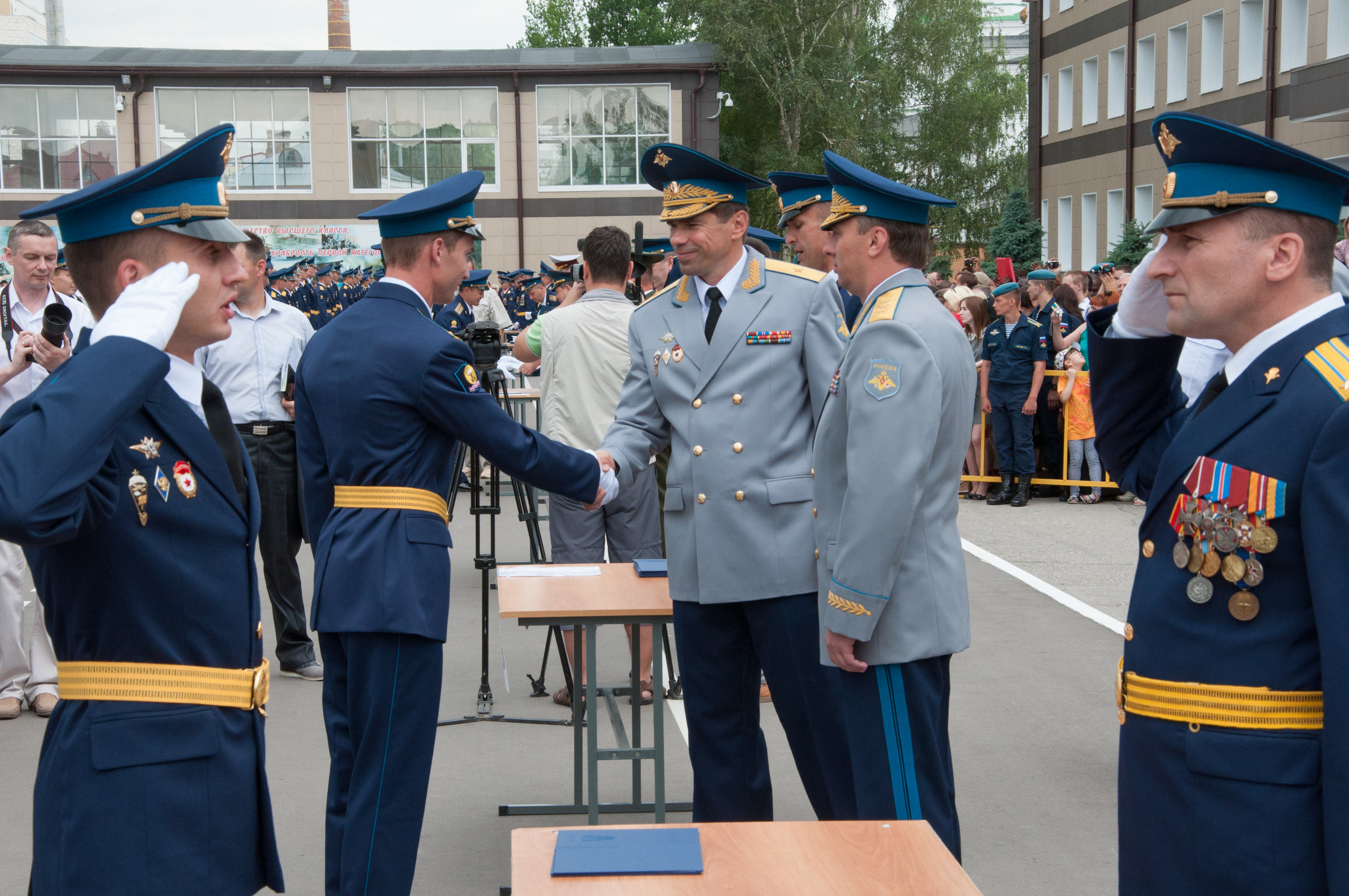 Выпуск училища ВДВ. Фотостудия Портрет Свадебный и семейный фотограф в Рязани