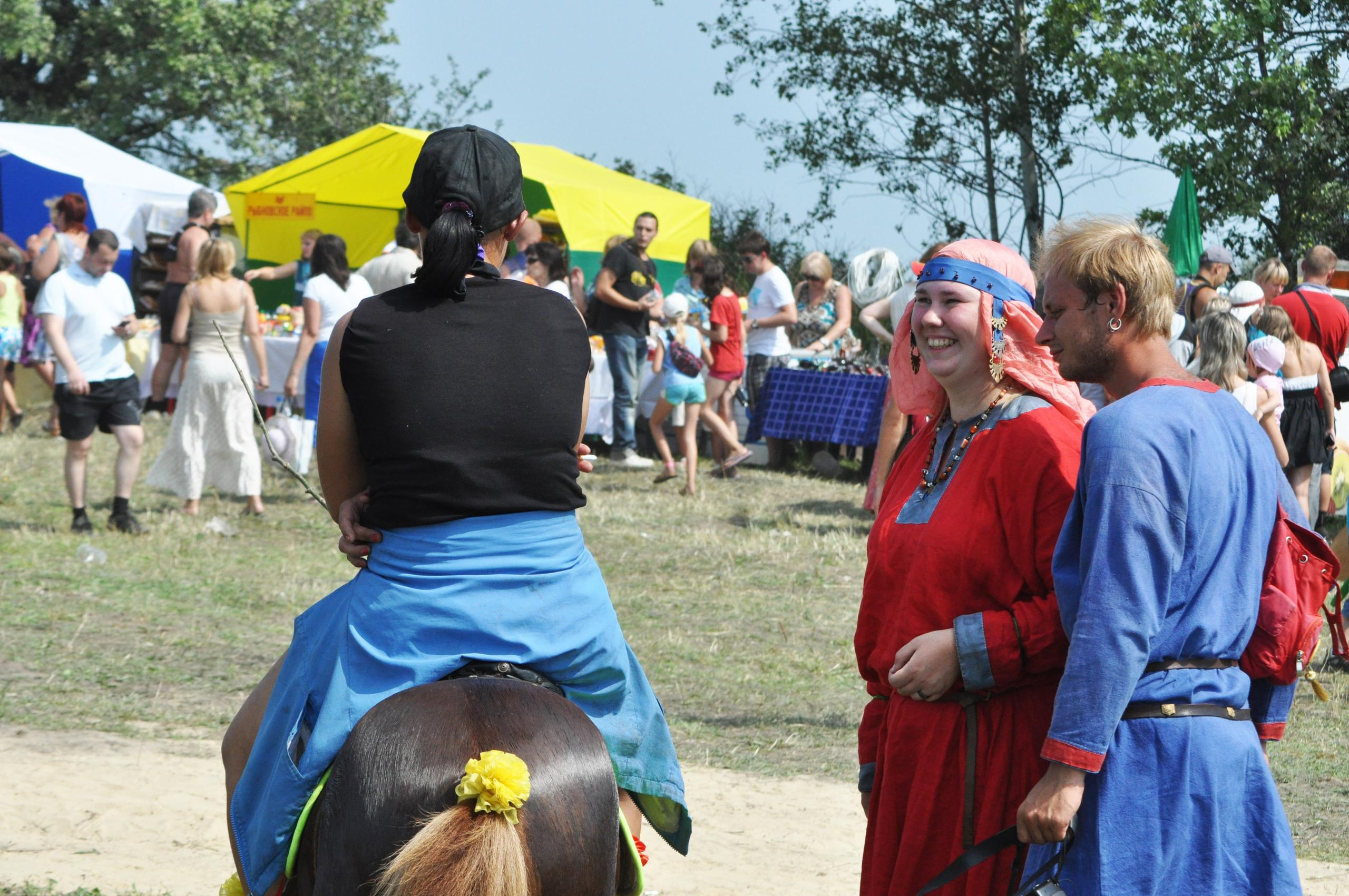 Праздник на Воже. Фотостудия Портрет Свадебный и семейный фотограф в Рязани