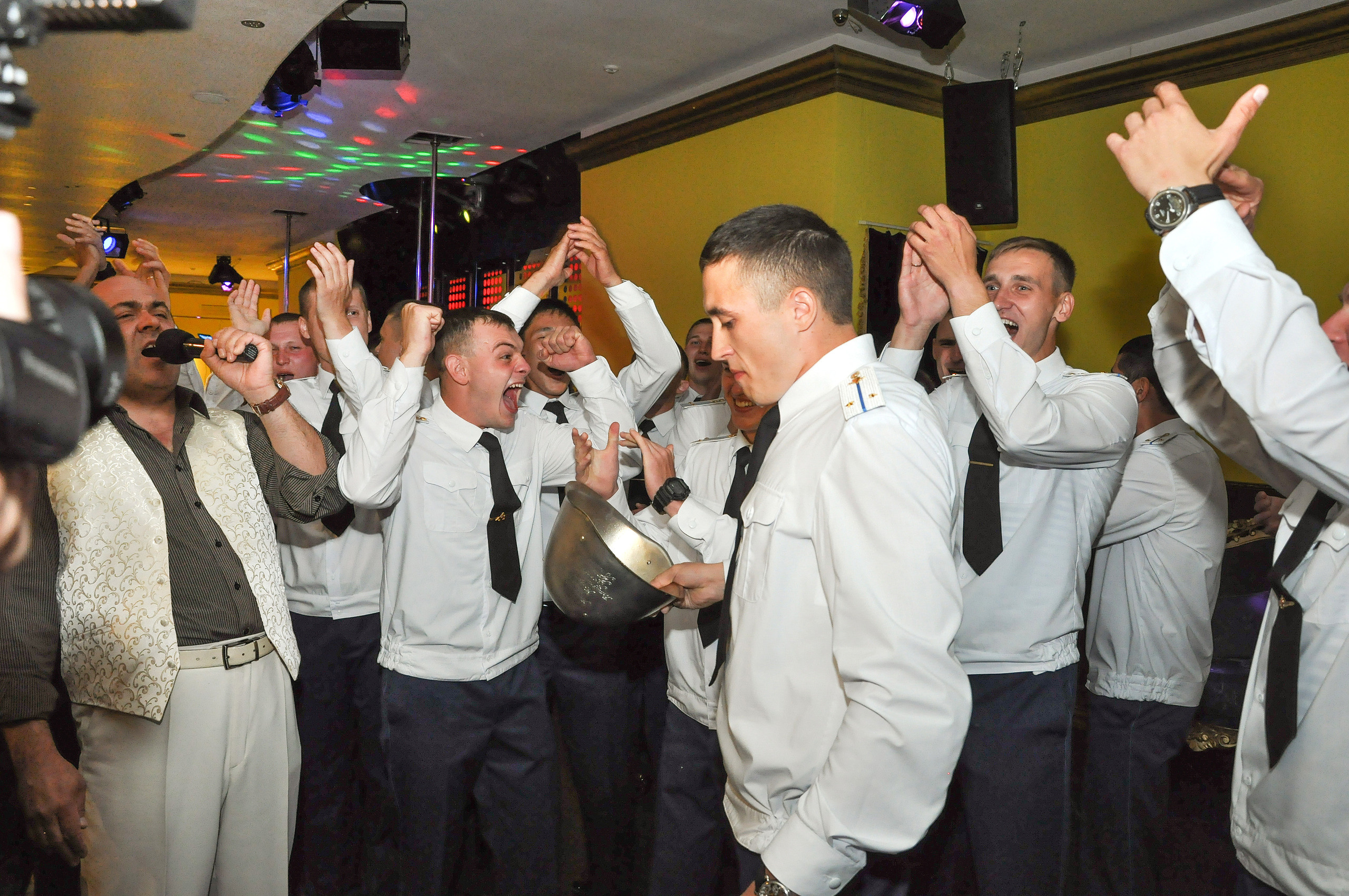 Выпуск училища ВДВ. Фотостудия Портрет Свадебный и семейный фотограф в Рязани