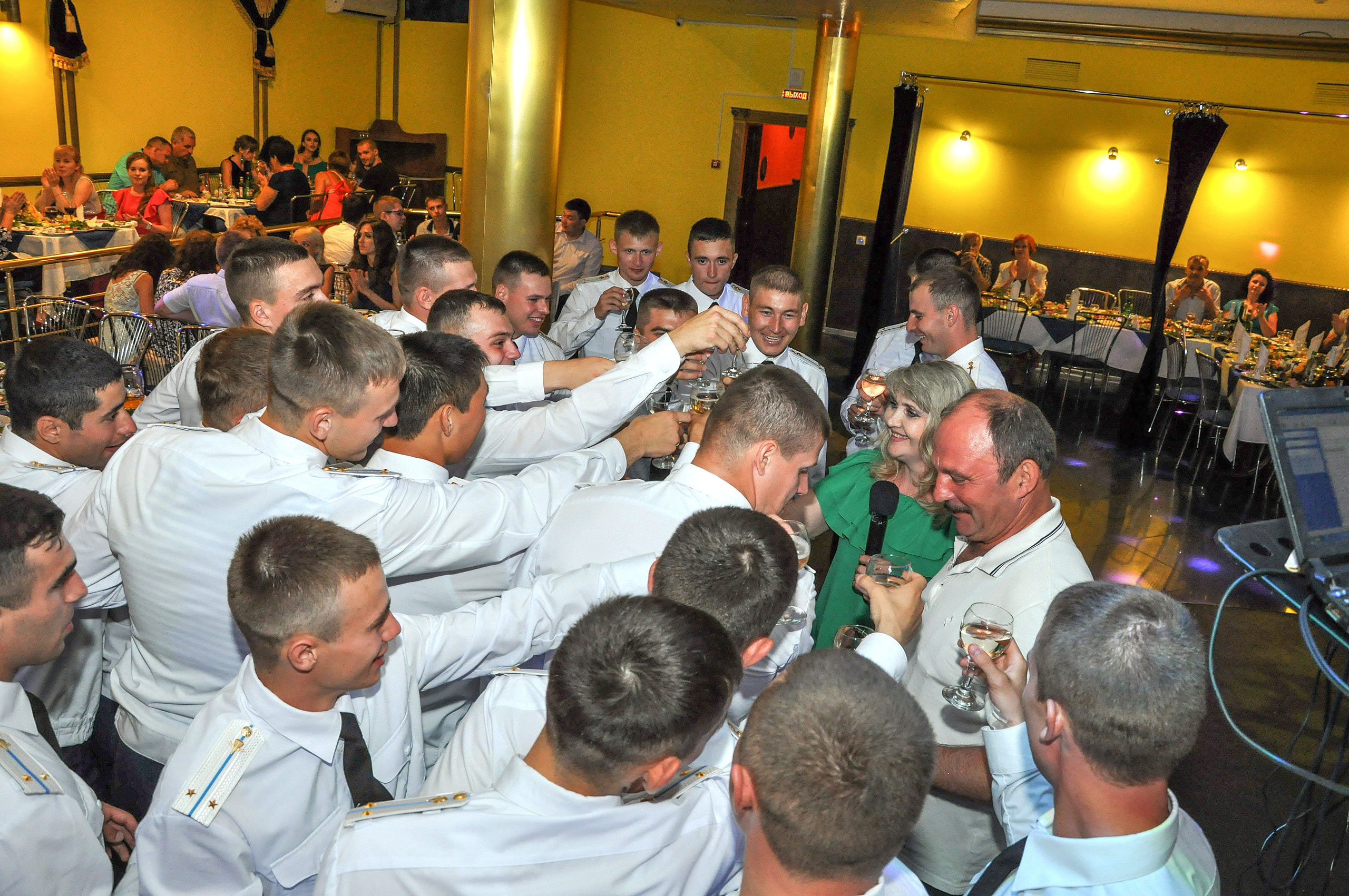 Выпуск училища ВДВ. Фотостудия Портрет Свадебный и семейный фотограф в Рязани