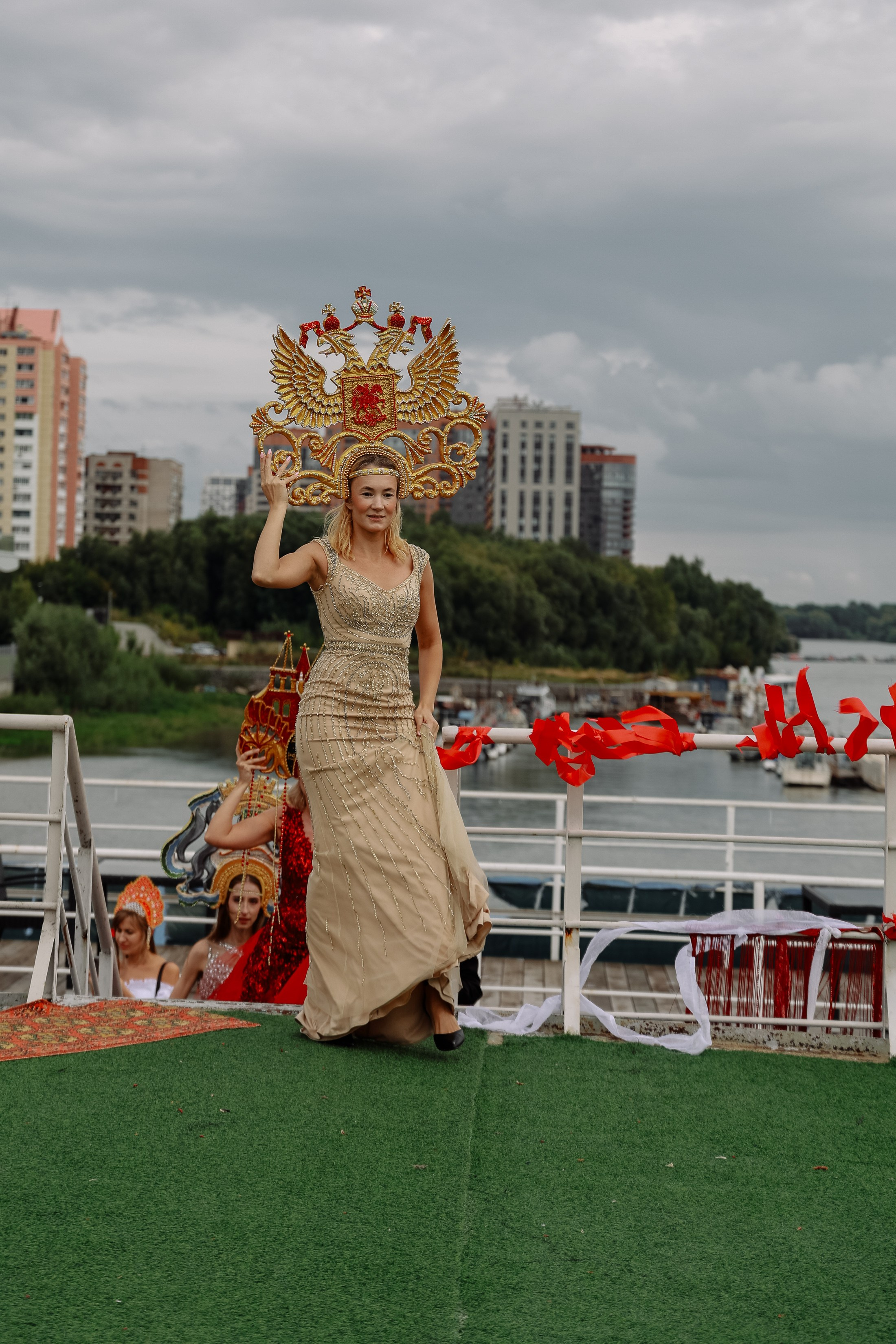 Модный показ «А-ля русс». Фотограф Юлия Мальцева