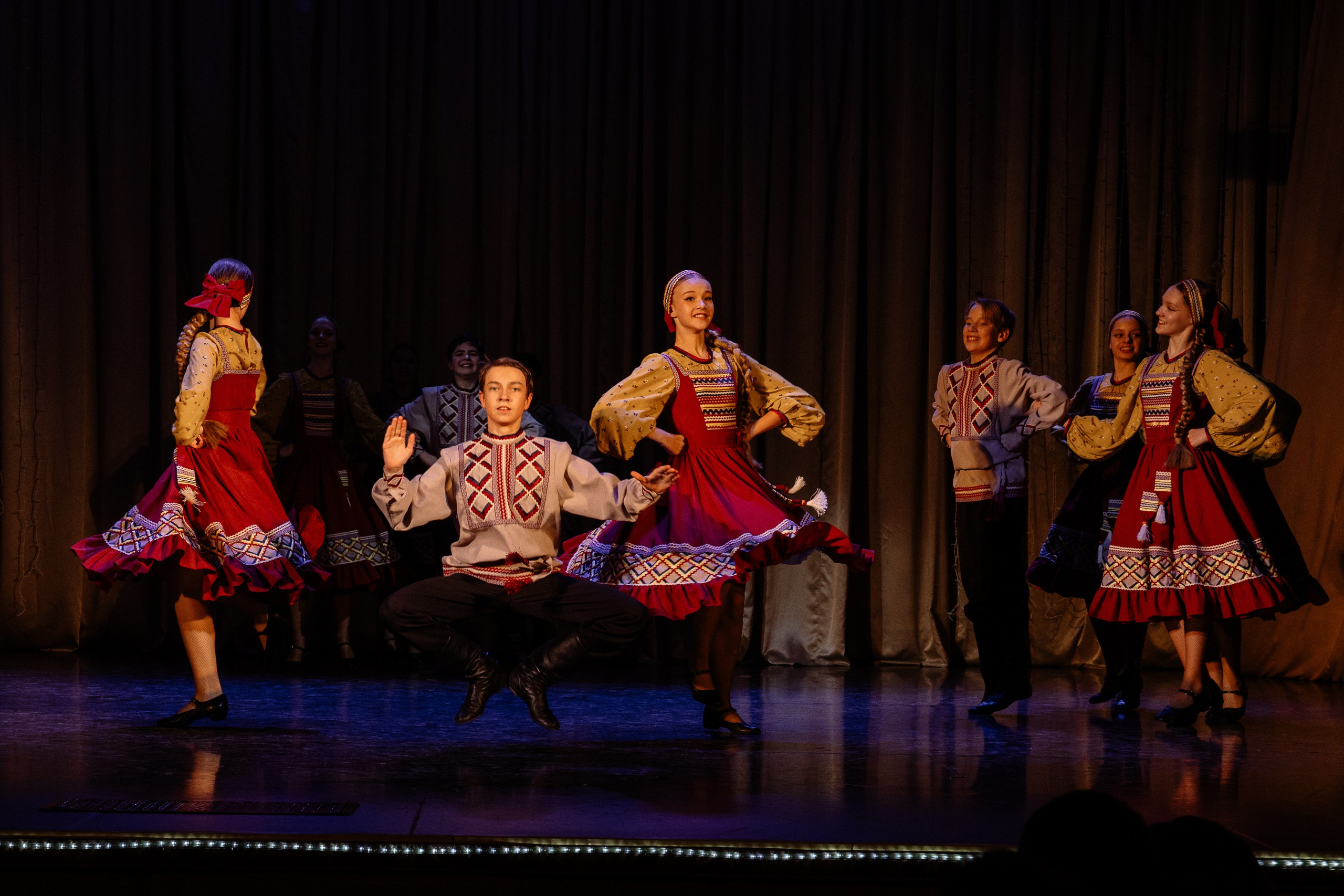 Сибирские узоры ДК Ефремова. Фотограф Юлия Мальцева