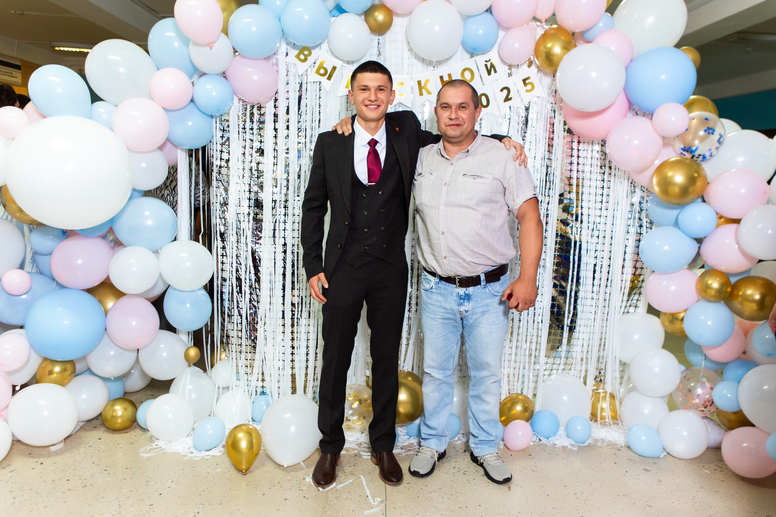 ФОТОСЕССИЯ С РОДИТЕЛЯМИ ВЫПУСКНОЙ 2025 9 ШКОЛА МЦЕНСК. ТВОЙ АЛЬБОМ / ТВОИ ПРАВИЛА