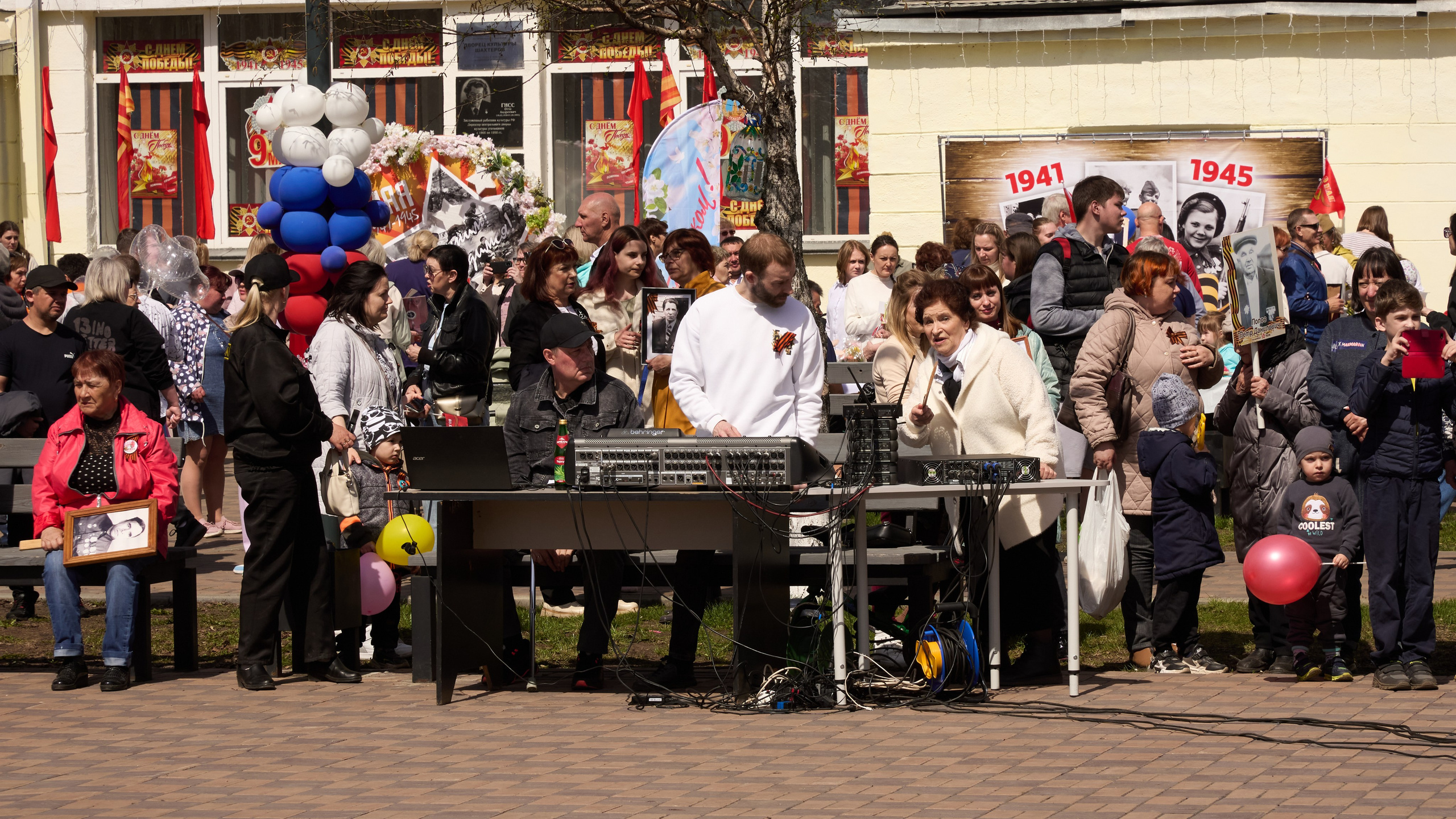 Празднование Дня победы 2024 в г. Ленинск-Кузнецкий. [fXph] Фотограф Масликов Илья. Съёмка мероприятий в Ленинске-Кузнецком