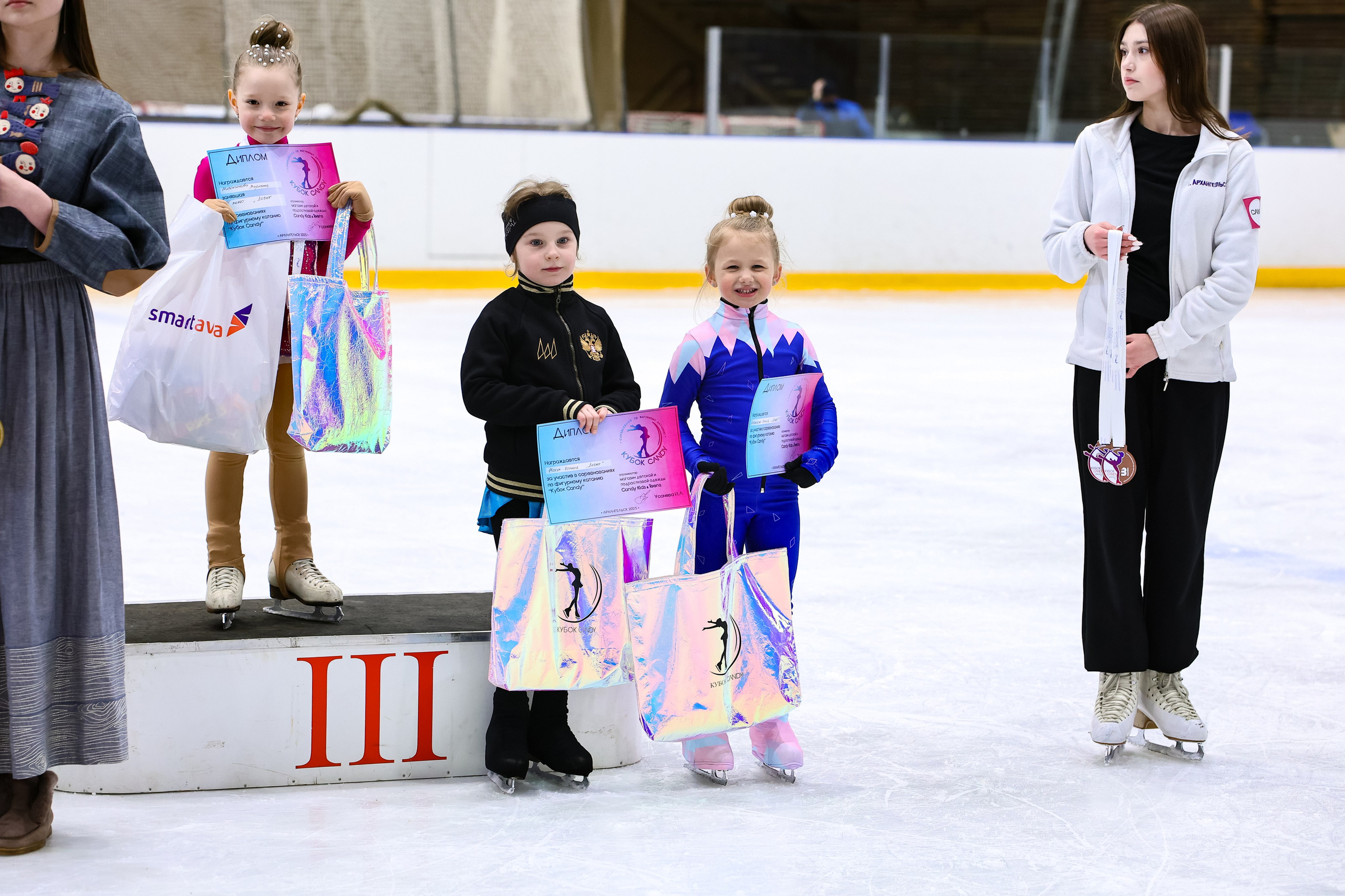 КУБОК CANDY 2025 В АРХАНГЕЛЬСКЕ НАГРАЖДЕНИЕ. ФК Фотограф в Санкт-Петербурге Наталья Понарина