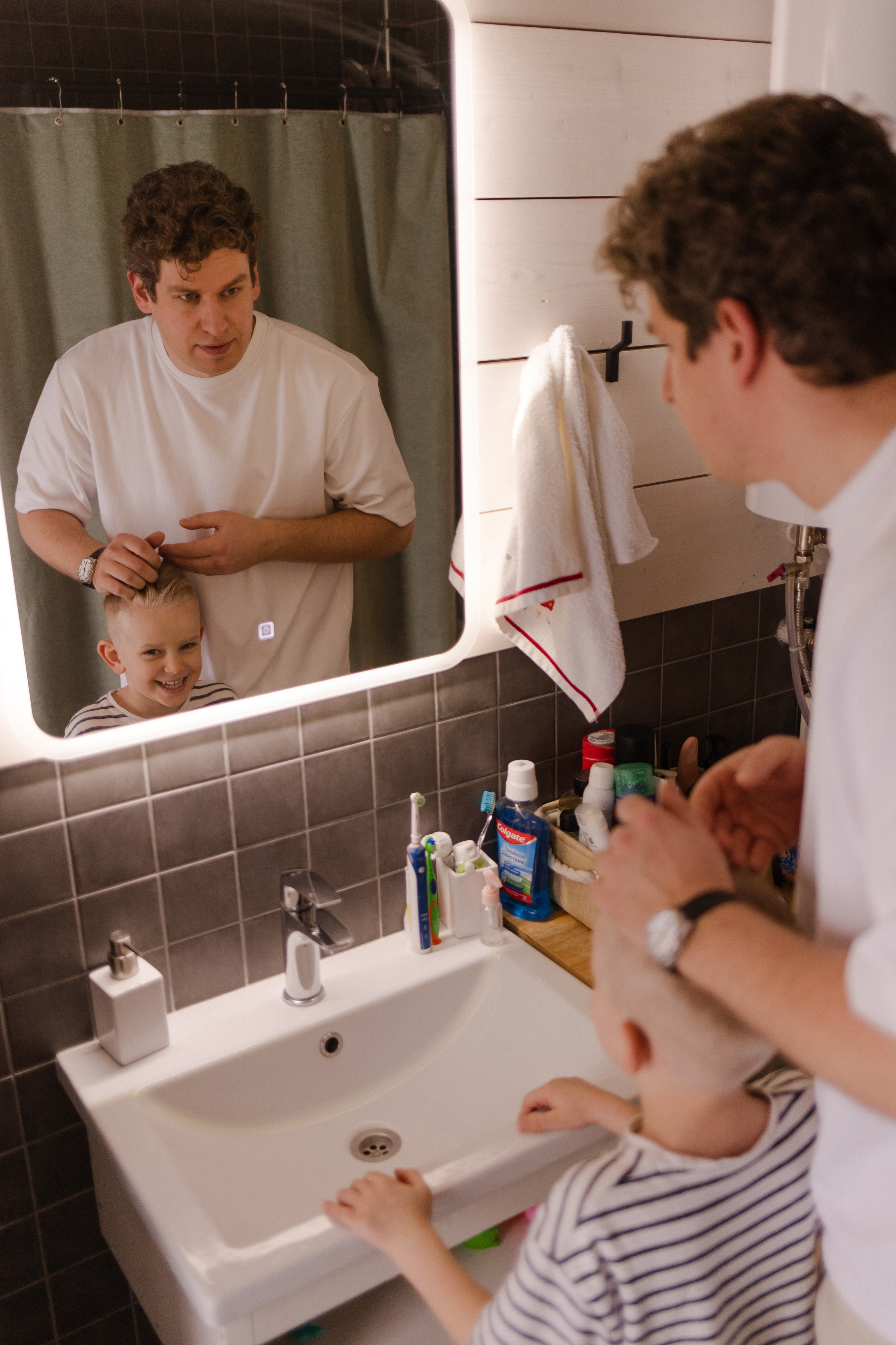 Акрам Ульяна и мальчишки. Фотграф в Москве Кузьмина Мария