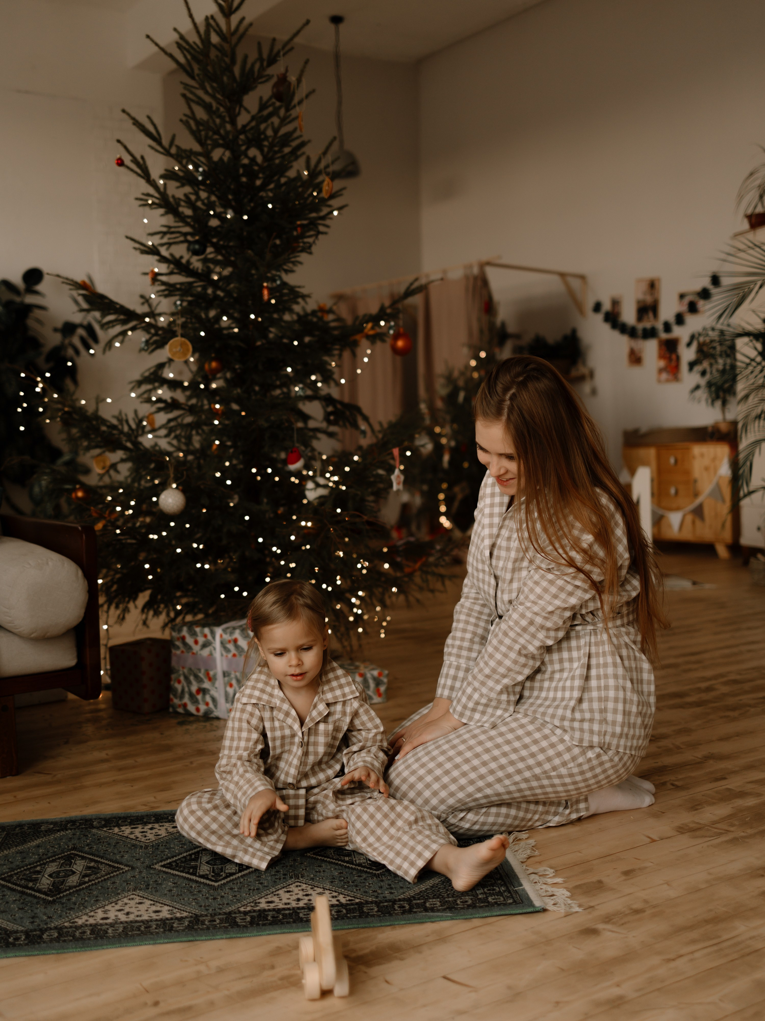 Новогодняя в «Loft Potolok» — 2. Семейный фотограф в Краснодаре Храмова Анна
