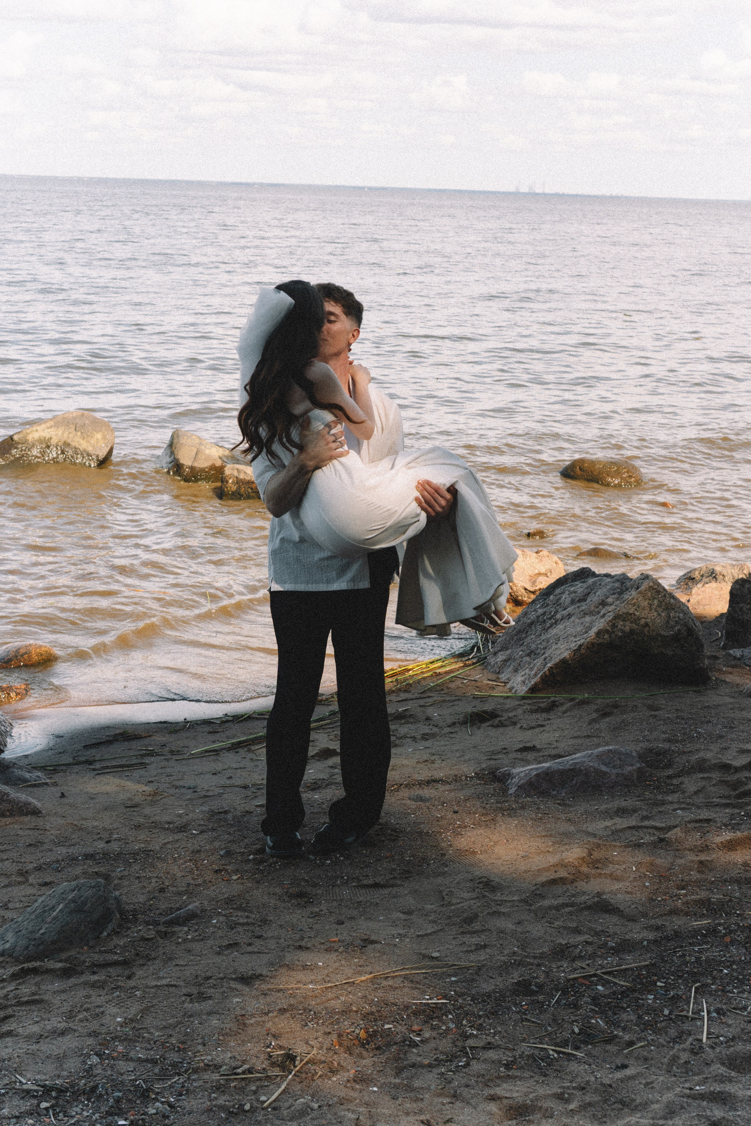 СВАДЕБНАЯ СЬЕМКА В ПЕТЕРГОФЕ И СЬЕМКА РЕПОРТАЖА В ЗАГСЕ ПЕТЕРГОФА. Профессиональный фотограф, Санкт-Петербург — Виктория Богомолова