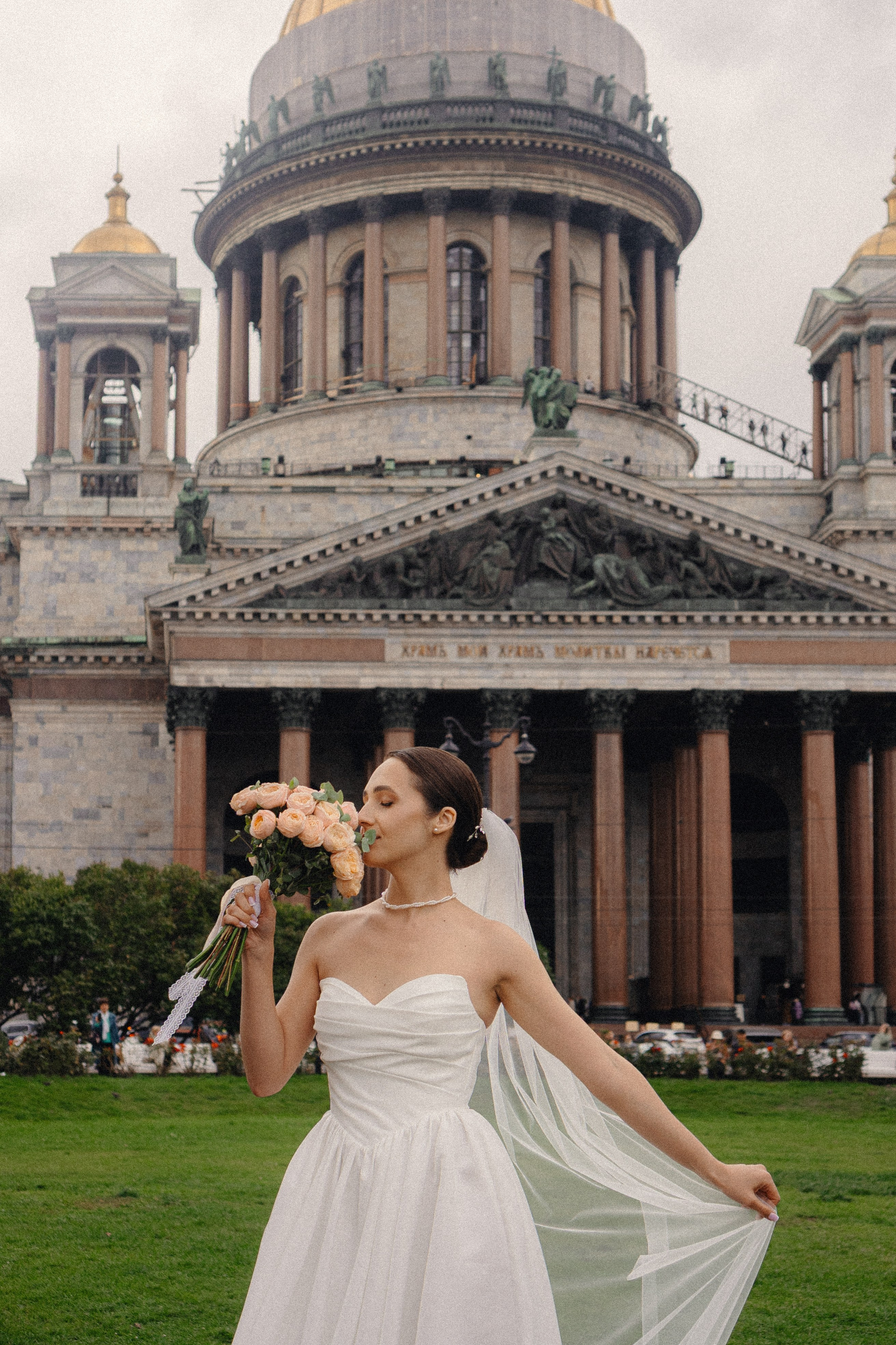 ЗАГС И ПРОГУЛКА 2 ЧАСА. Профессиональный фотограф, Санкт-Петербург — Виктория Богомолова