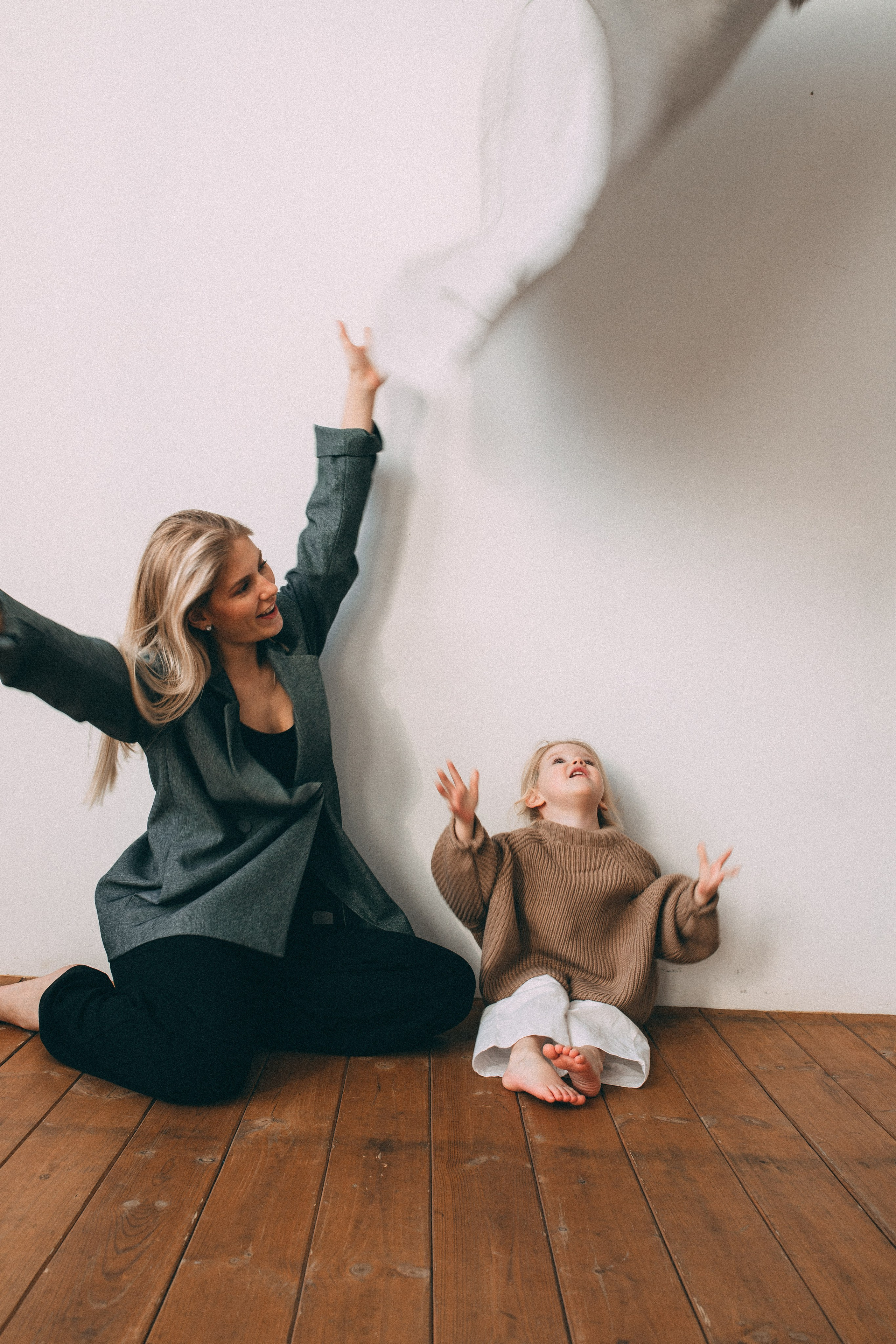 Зоя & Аня & Федя. Главная