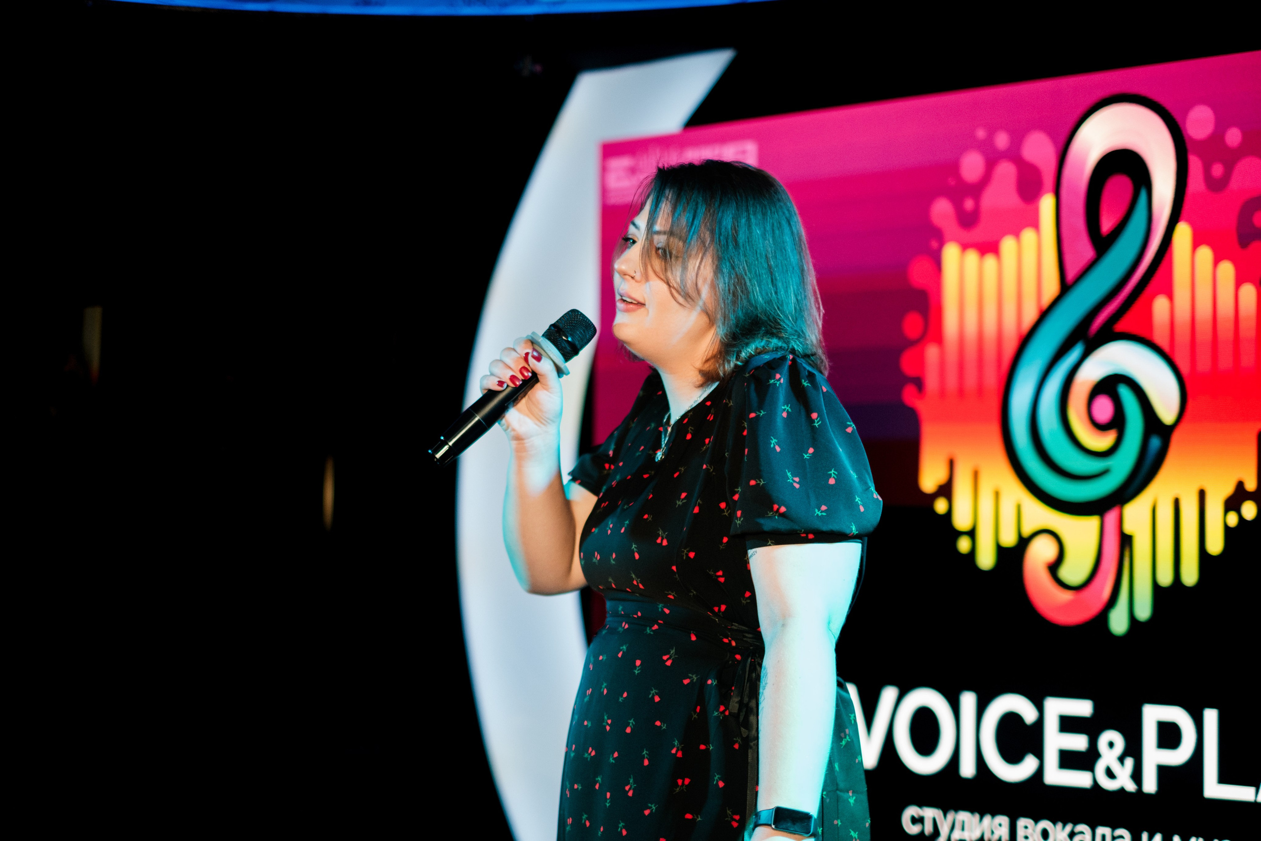 Voice&Play | караоке-бар ГОСТИ. Свадебный и репортажной фотограф Денис Ожигин в Краснодаре и Краснодарском крае