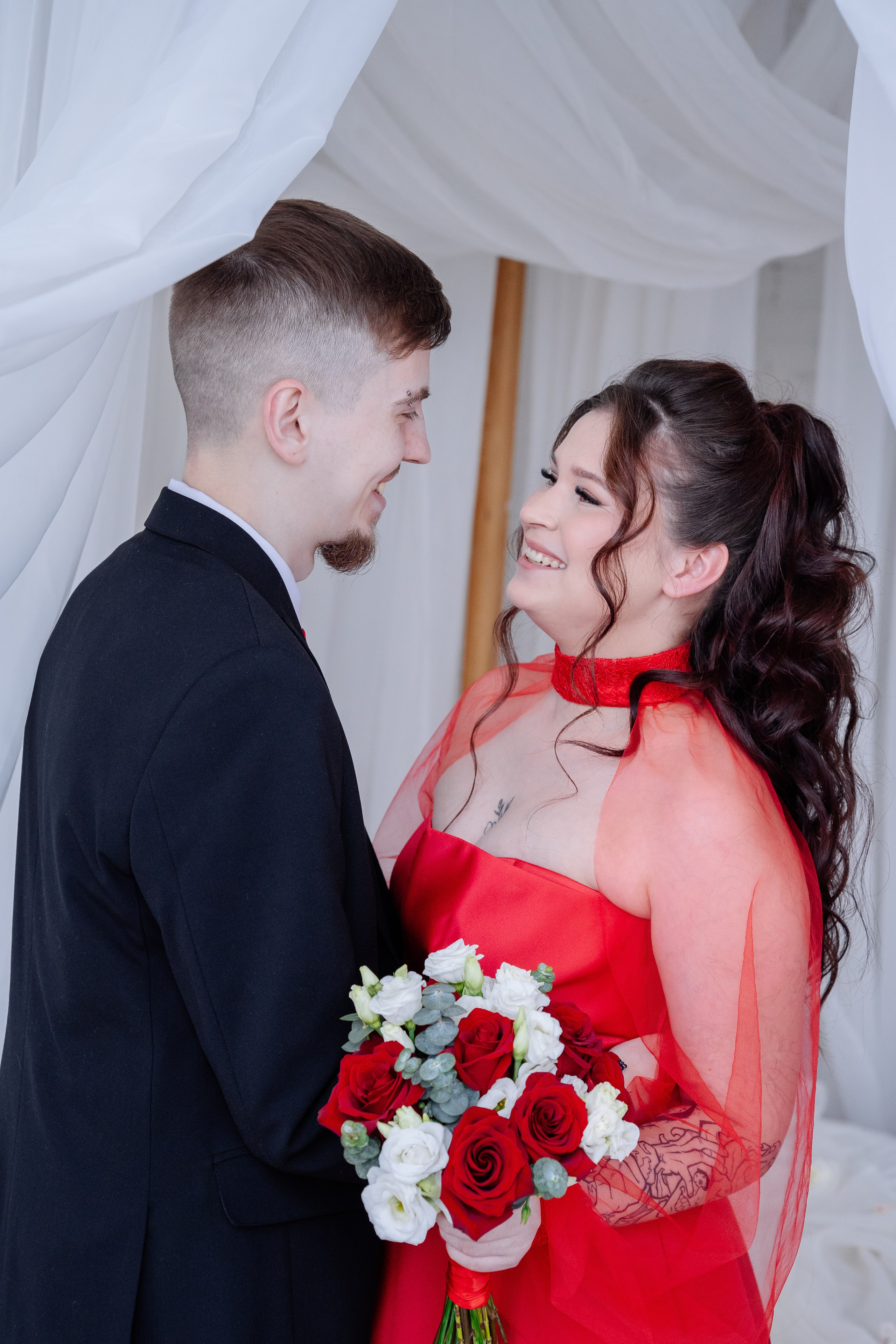 Денис и Кристина. Фотограф Маргарита Слободянина в Хабаровске