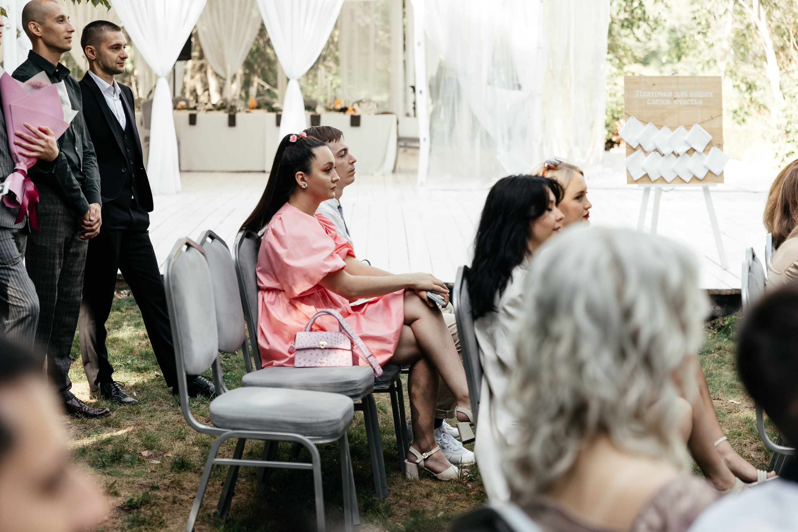 Свадебный фотограф Уфа — Руслан ГабдлисламовЖивые эмоции, красивые кадры, воспоминания на всю жизнь.Работаю по всей Республике Башкортоста. Свадебный фотограф Уфа Руслан Габдлисламов