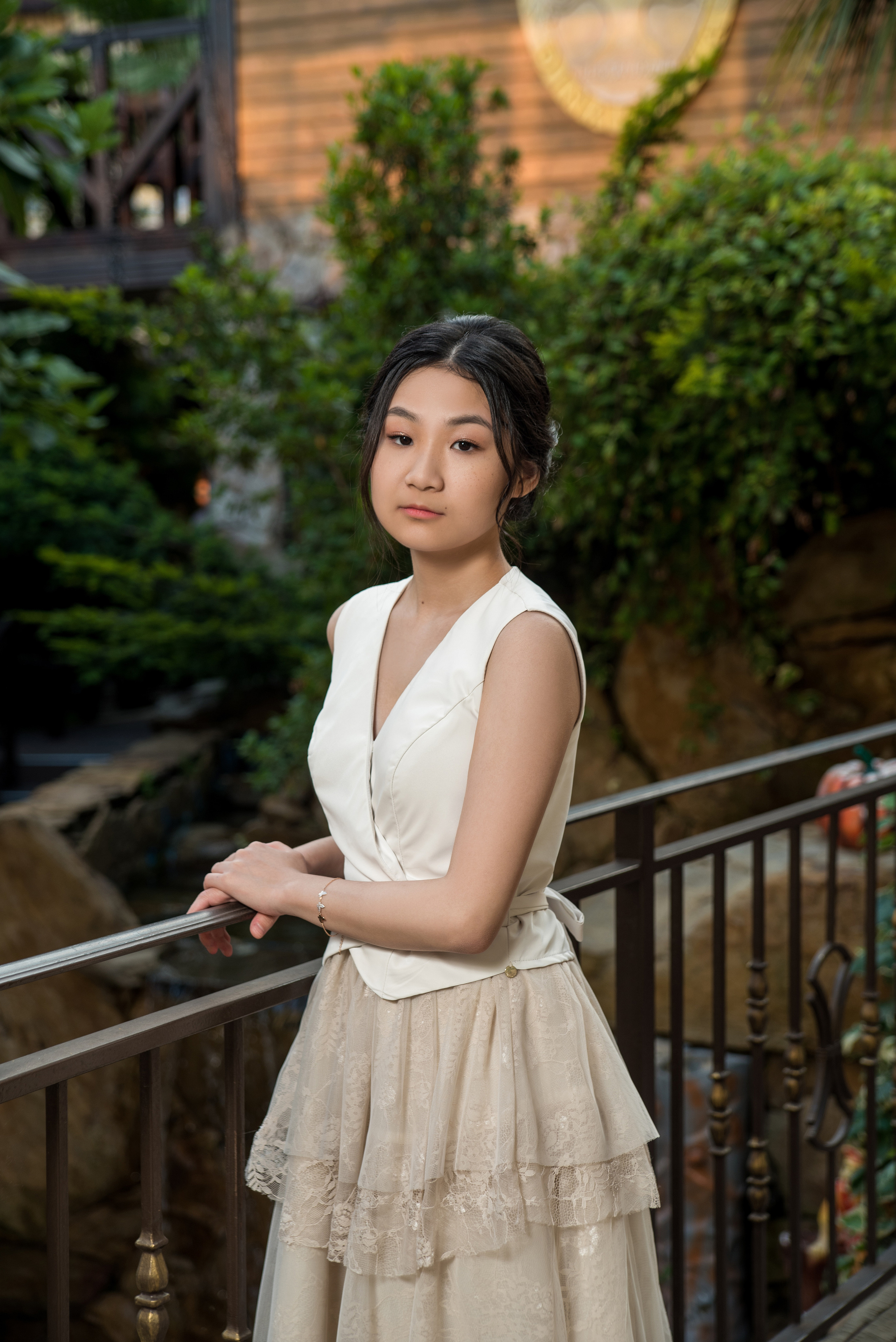 Выпускной 11 а. Выпускные альбомы в Сочи Сюткина Наталья