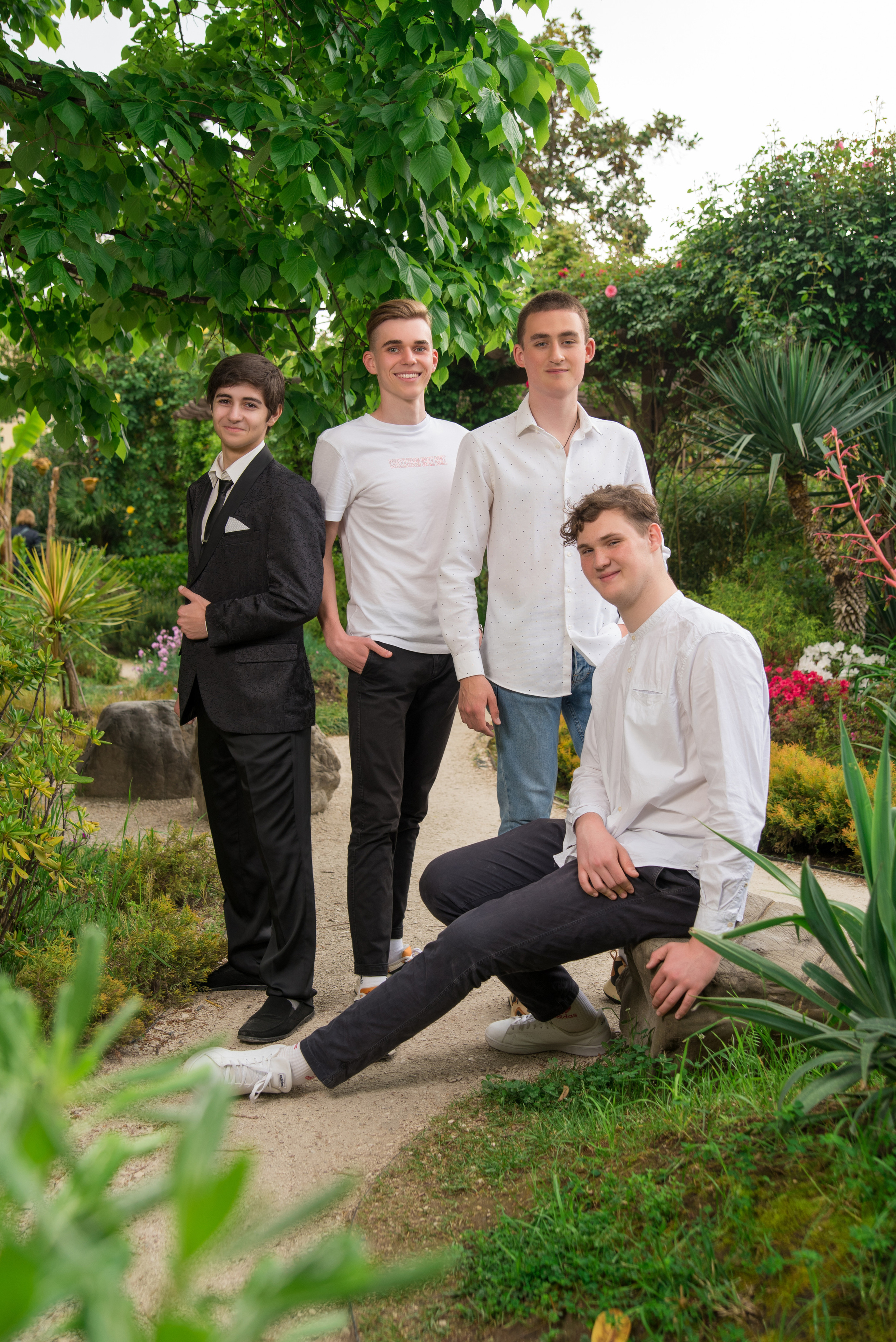 9-11 классы. Выпускные альбомы в Сочи Сюткина Наталья