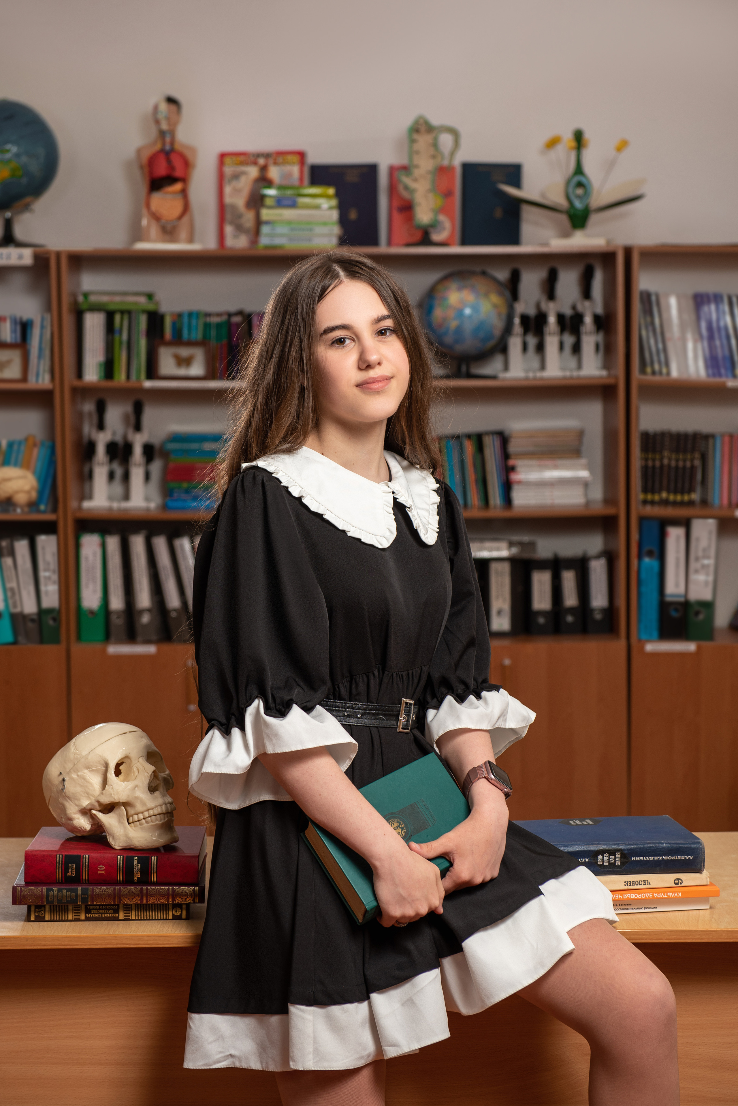 9-11 классы. Выпускные альбомы в Сочи Сюткина Наталья