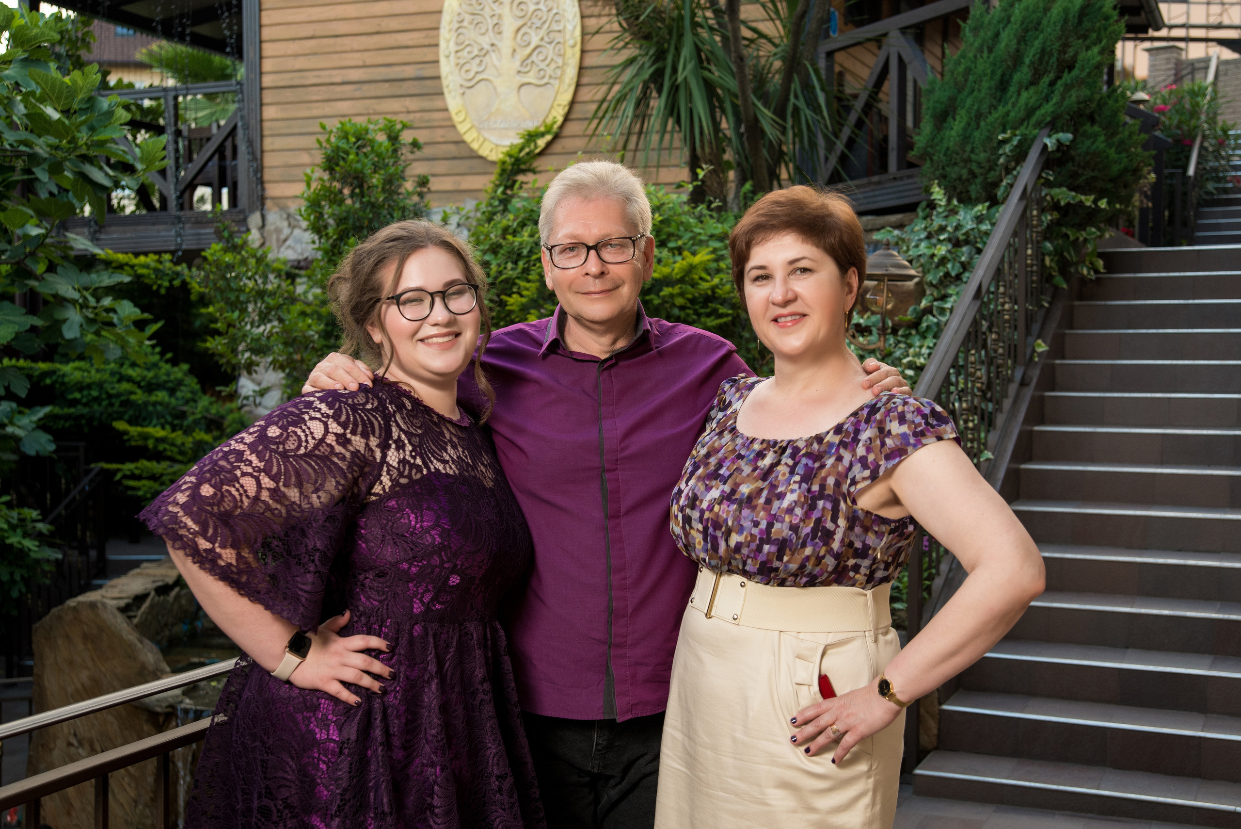 Выпускной 11 а. Выпускные альбомы в Сочи Сюткина Наталья