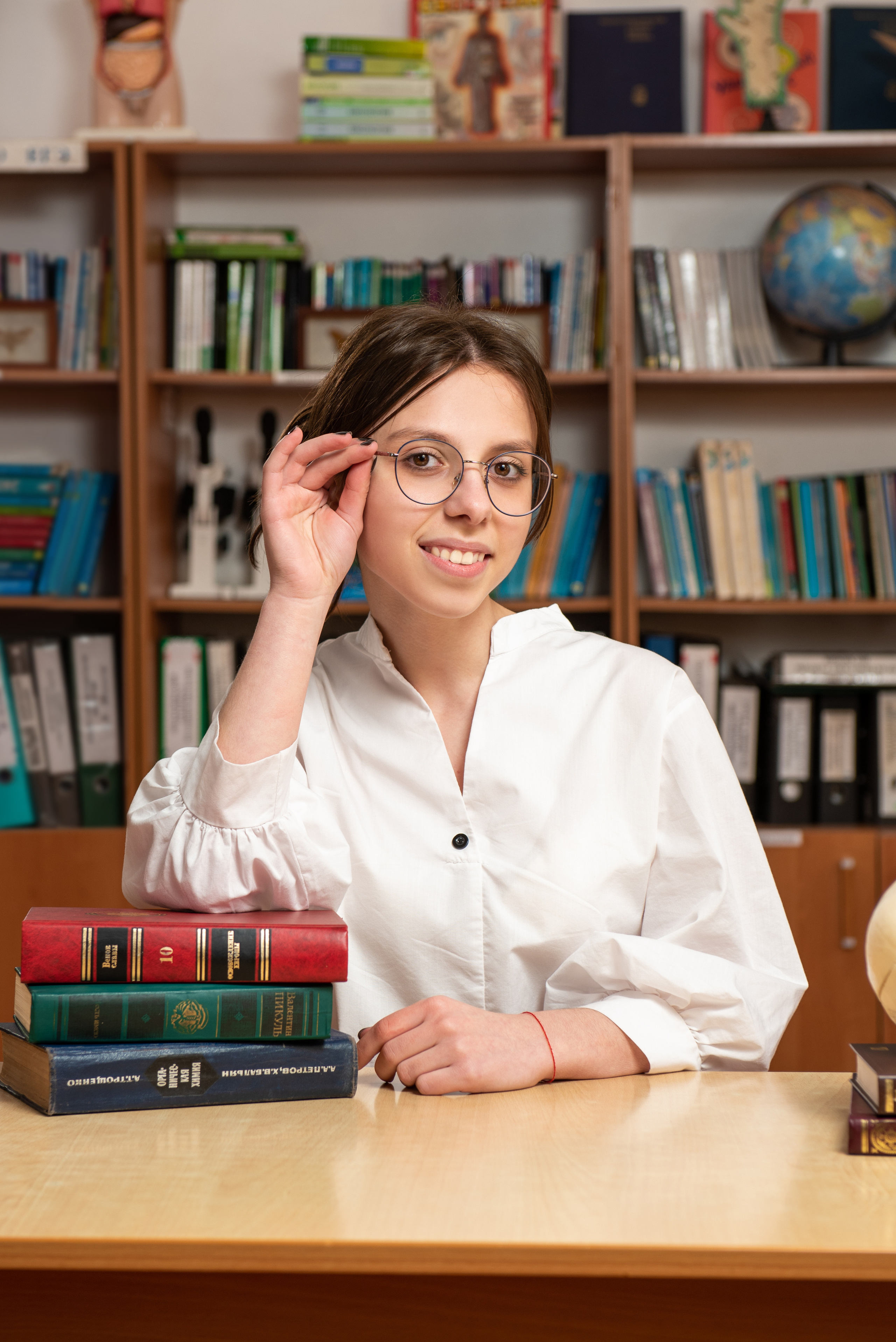 9-11 классы. Выпускные альбомы в Сочи Сюткина Наталья