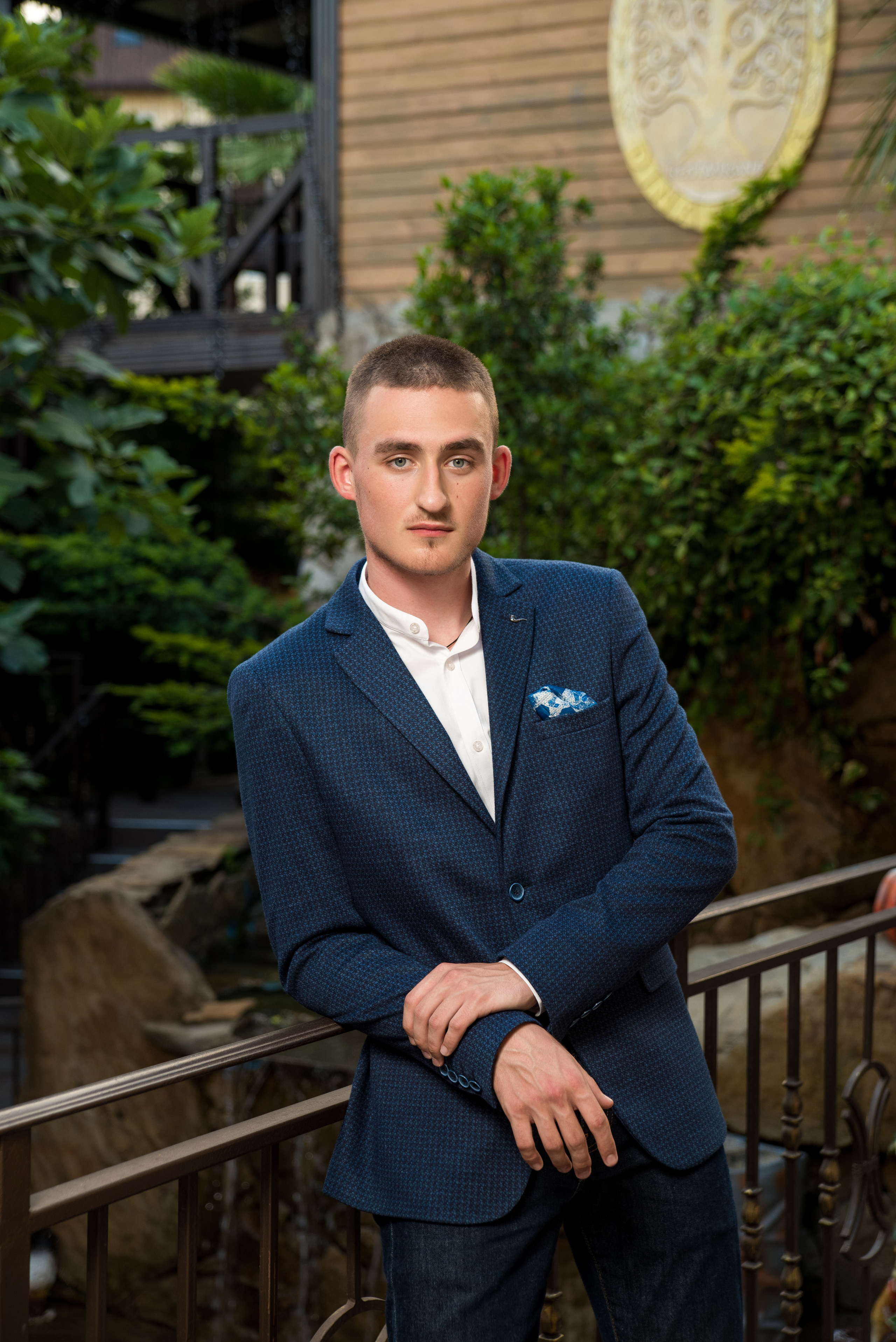 Выпускной 11 а. Выпускные альбомы в Сочи Сюткина Наталья