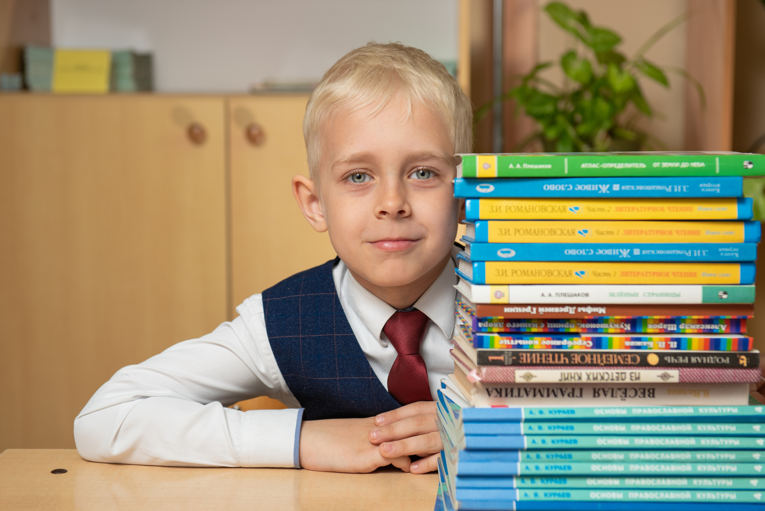 Начальная школа. Выпускные альбомы в Сочи Сюткина Наталья