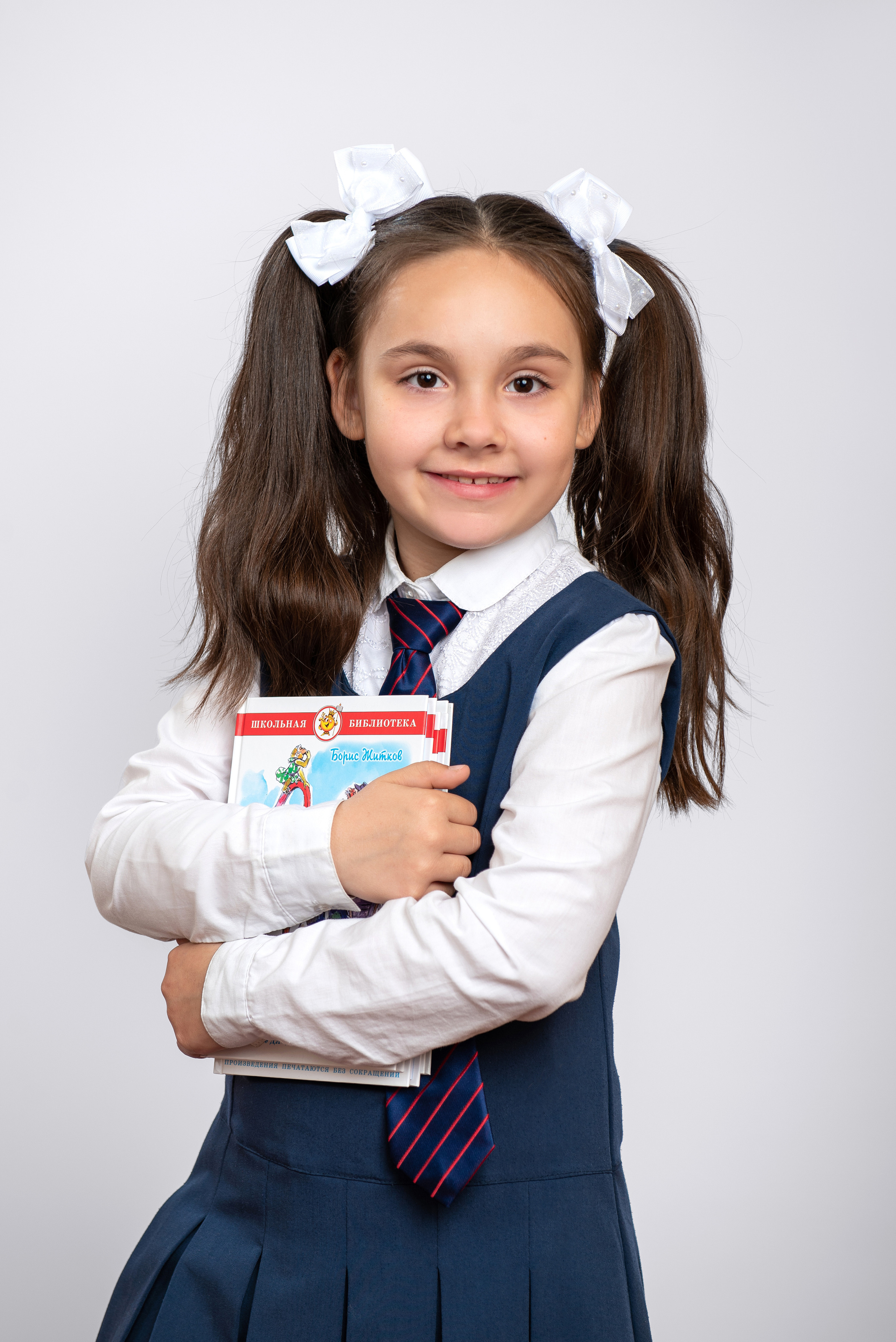 Начальная школа. Выпускные альбомы в Сочи Сюткина Наталья