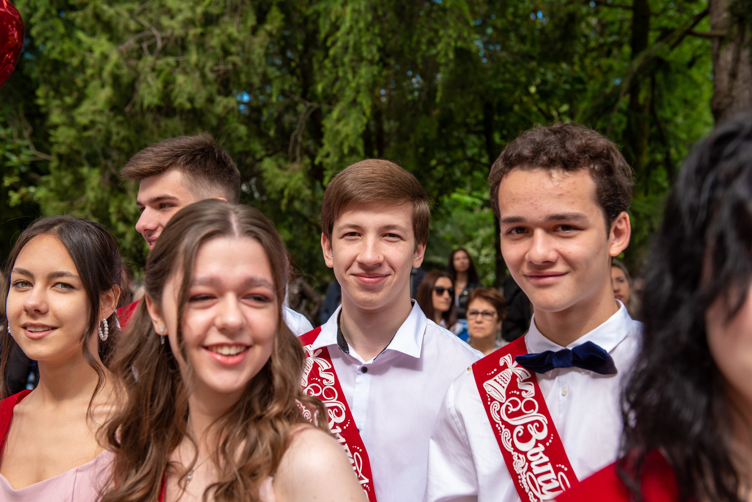 Последний звонок. Выпускные альбомы в Сочи Сюткина Наталья