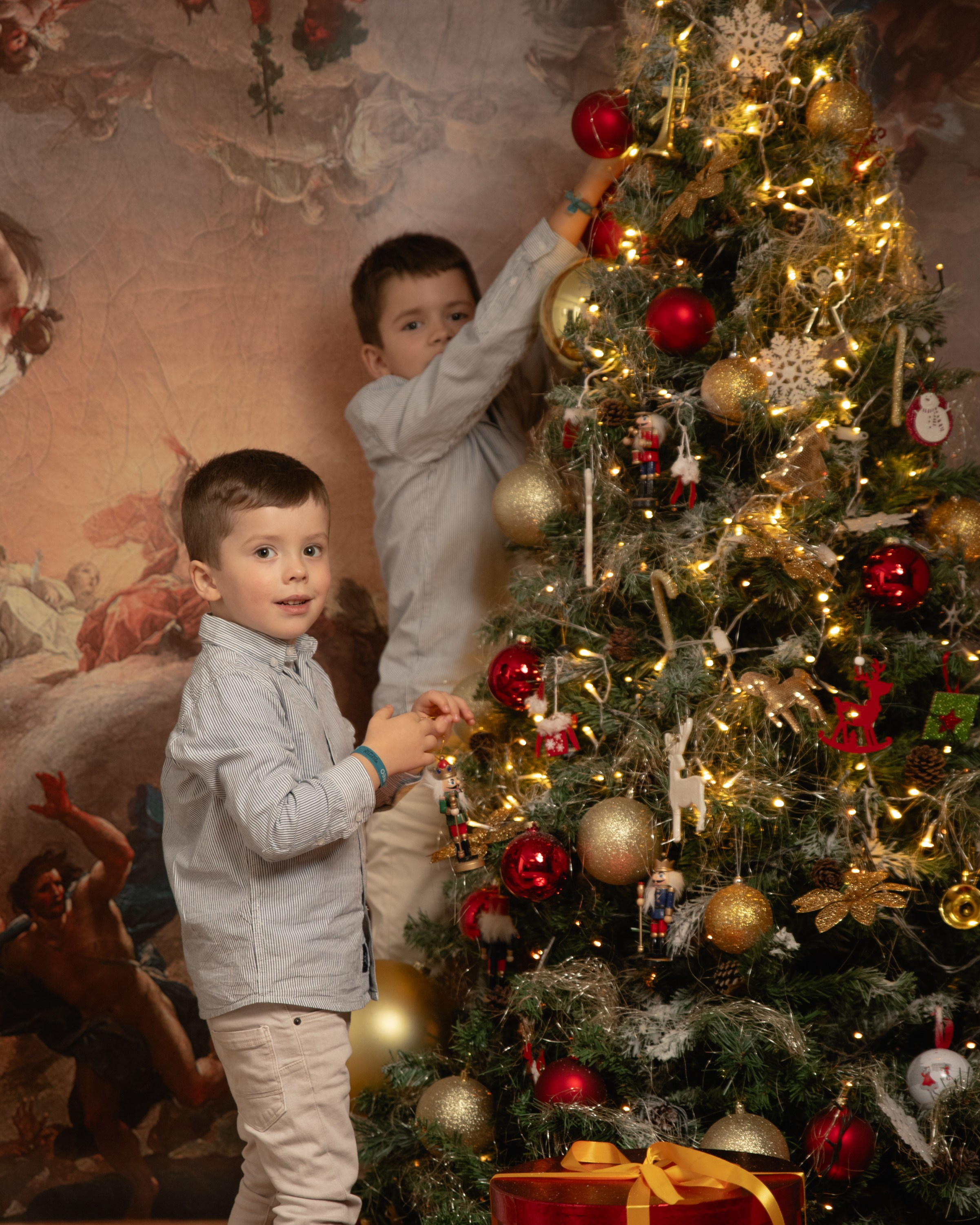 FAMILY Of ANTONIETA. Anastasiia Antoniuk portrait, family and couple photographer, Portugal