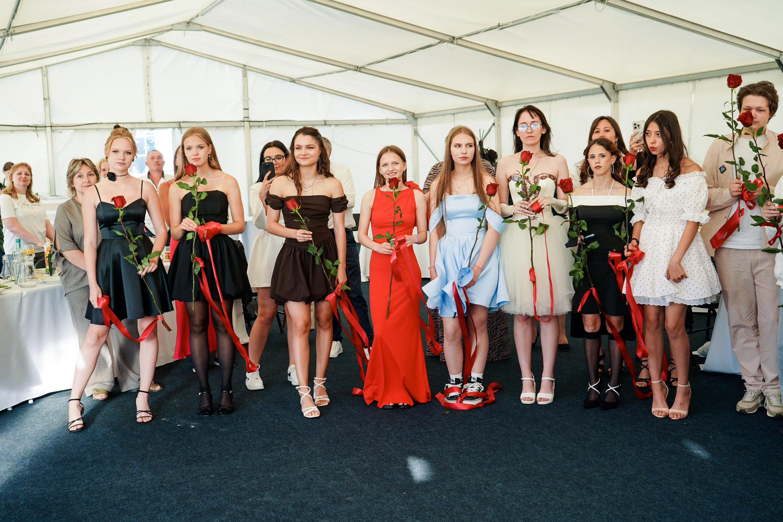 Выпускной 9 класса школа 19 в Коматек. Семейный и портретный фотограф в Екатеринбурге Анна Лобанова