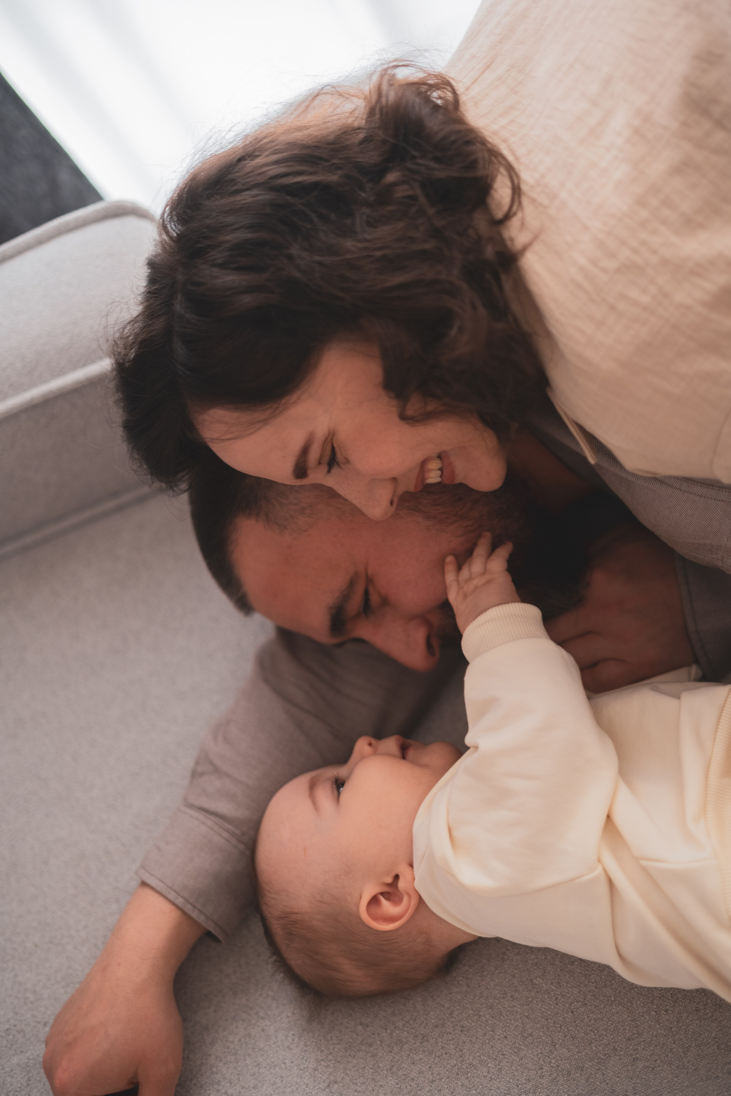 Мансур с родителями, Щелково, домашняя съемка. Наталья Дукалова фотограф Щелково Королев Пушкино Москва Балашиха