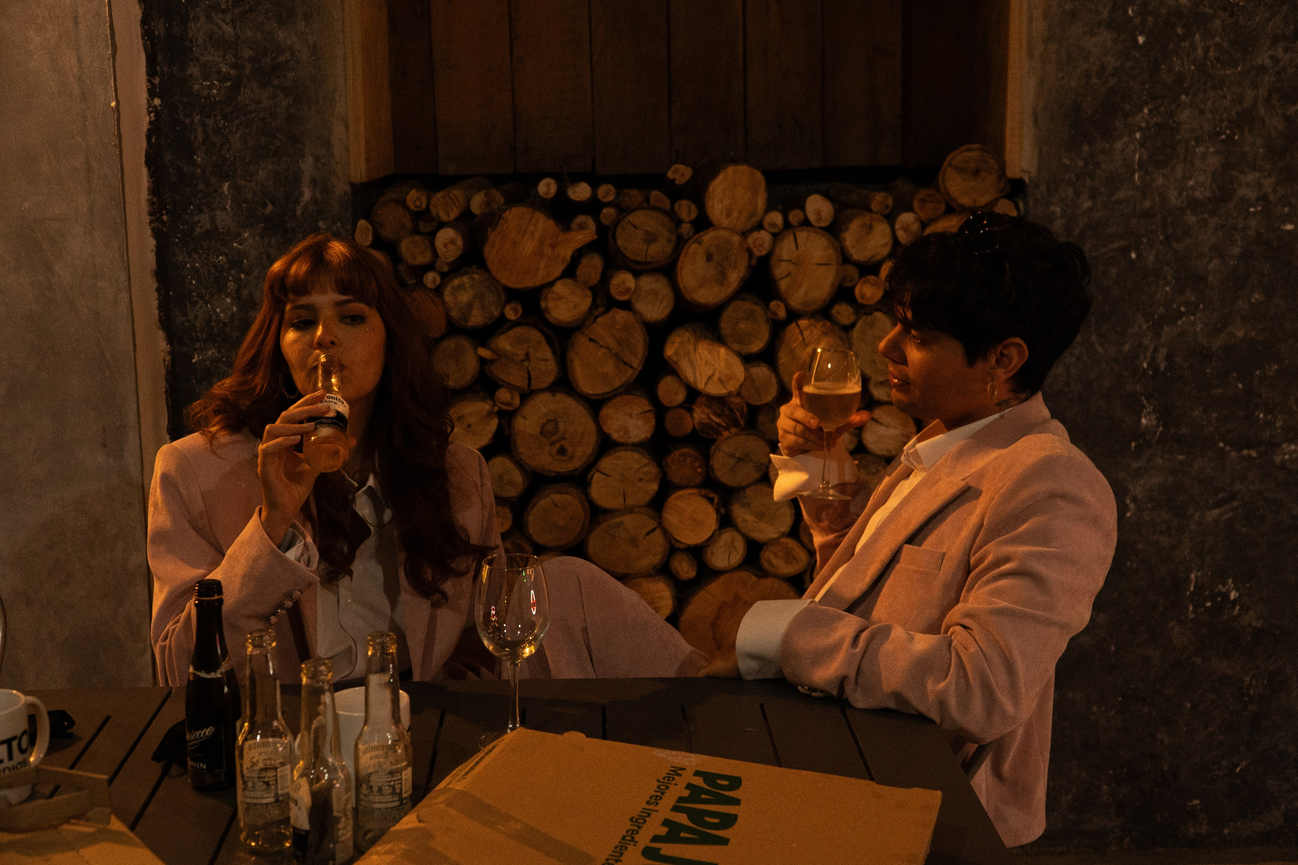 «The kitchen». Wedding Photographer in Barcelona and Medellin