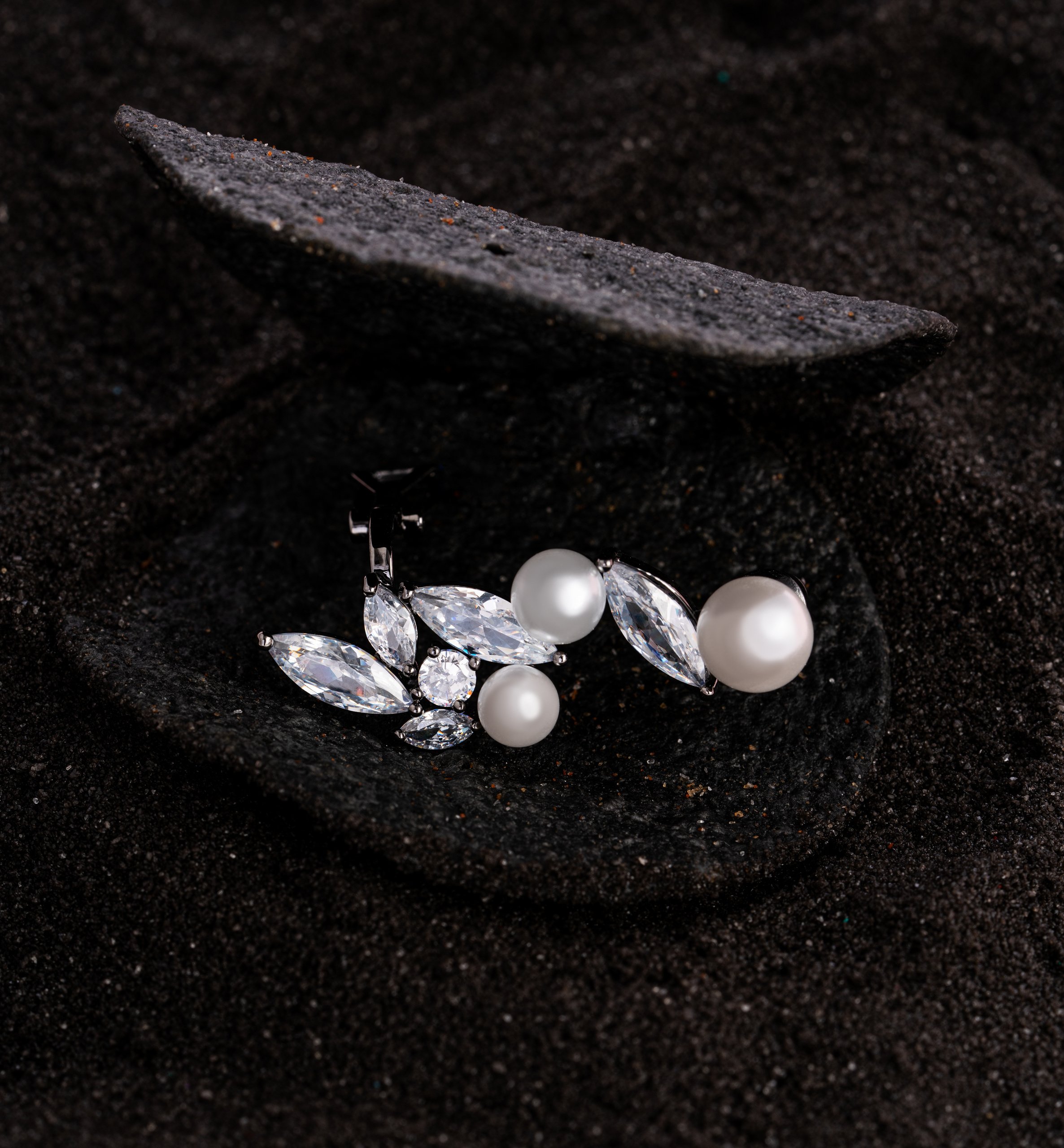 Фотограф ювелирных изделий и бижутерии. Предметный и фуд фотограф Санкт-Петербурга Сергей