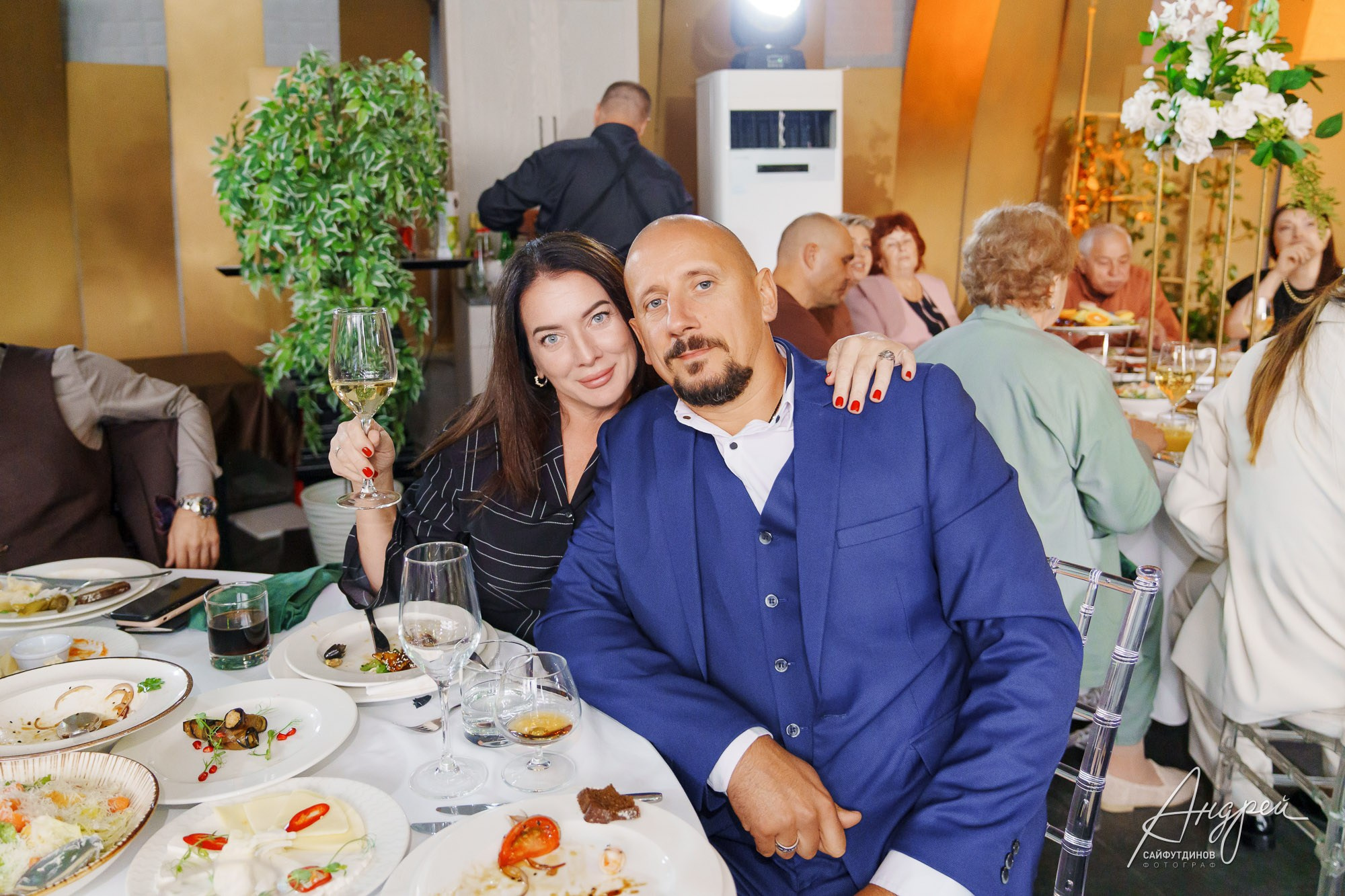 Фотоотчёт и бэкстейдж свадебной фотосессии. Свадебный и семейный фотограф в Ростове-на-Дону. Андрей Сайфутдинов