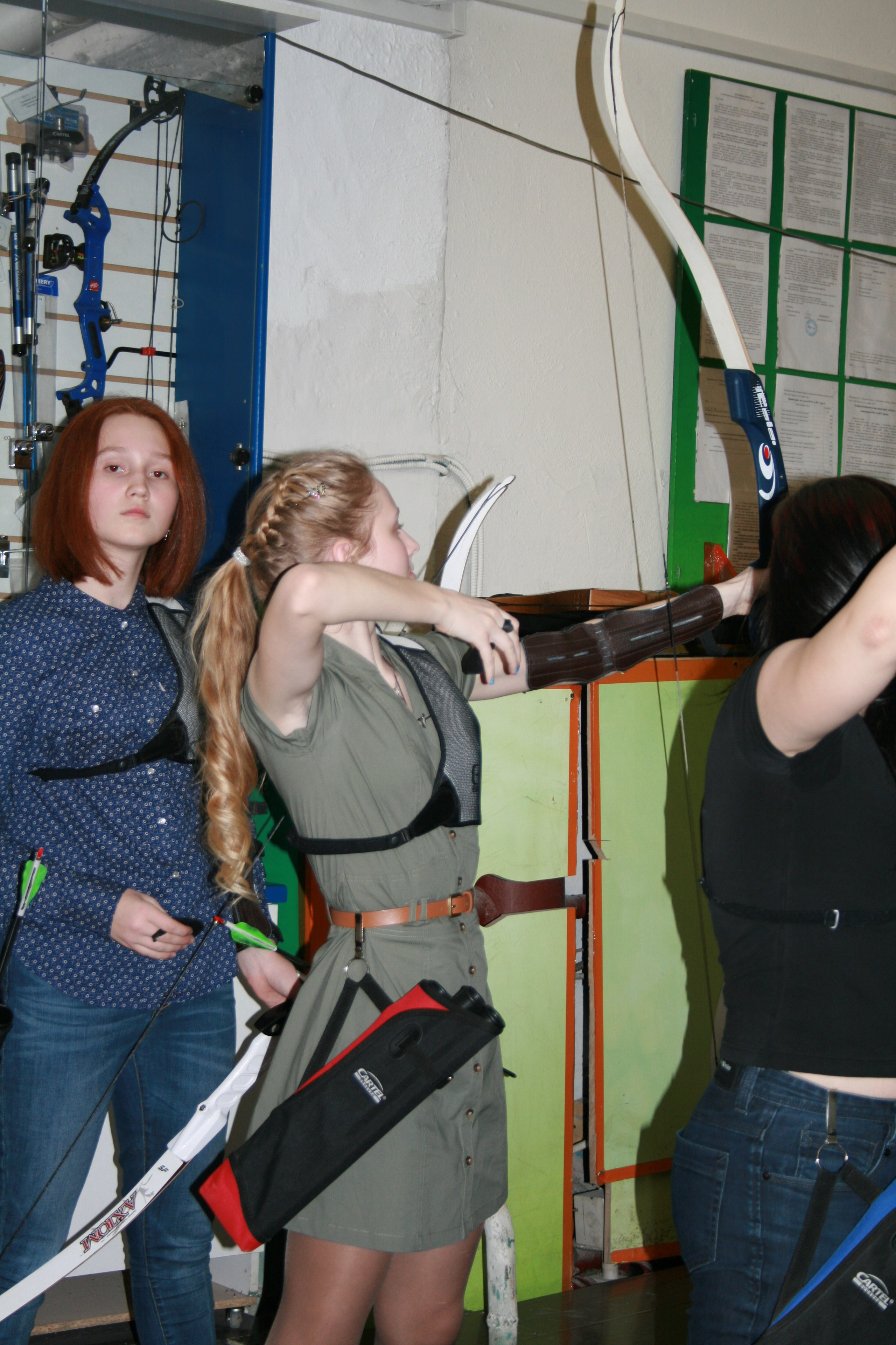 Соня ДР Стрелковый клуб 14 лет 15.03.2014. Семейный, Свадебный фотограф СПБ Питер— Романова Екатерина