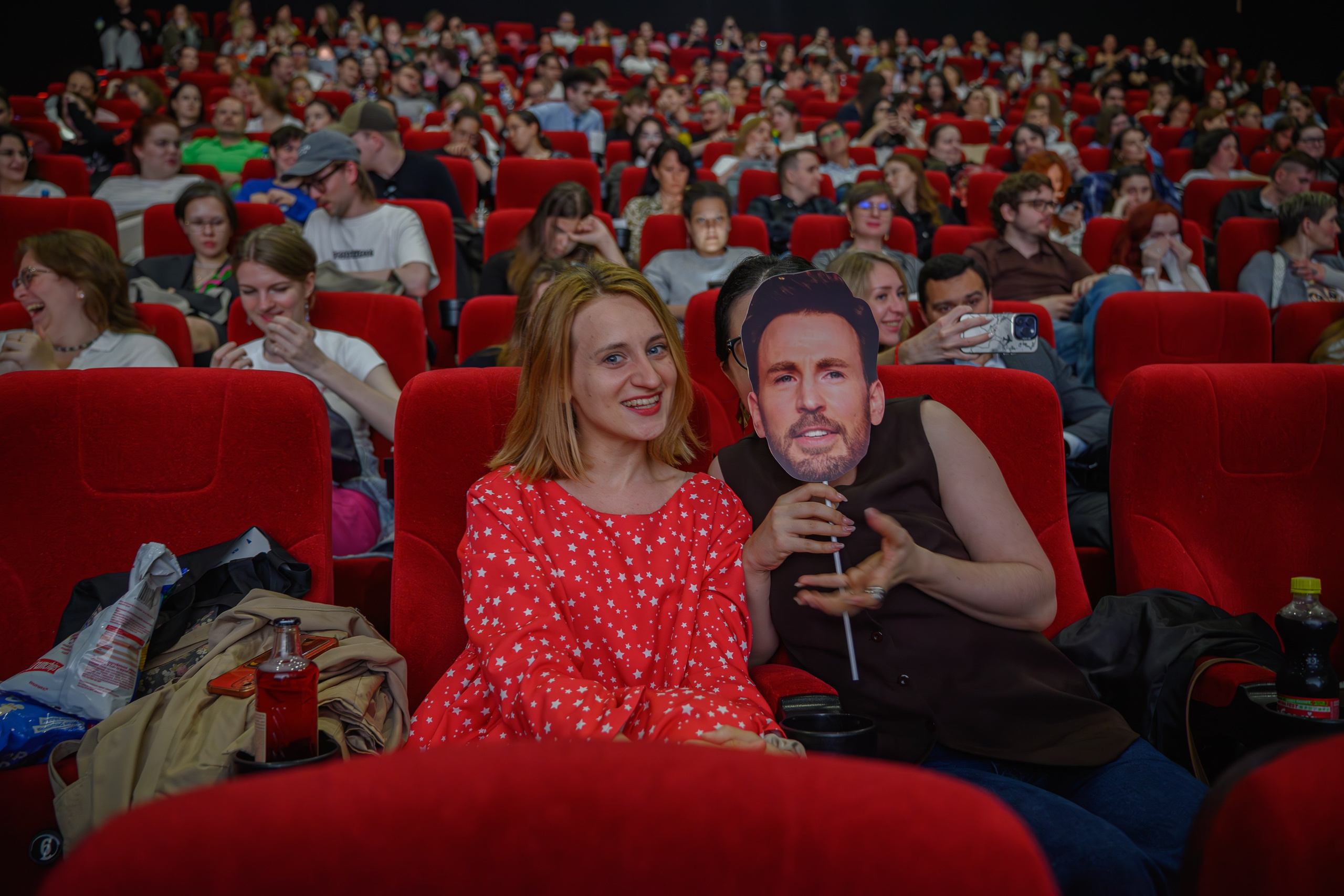 Предпремьерные съёмки кинопоказов. Семейный, уличный и пейзажный фотограф в Москве Никифоров Виктор