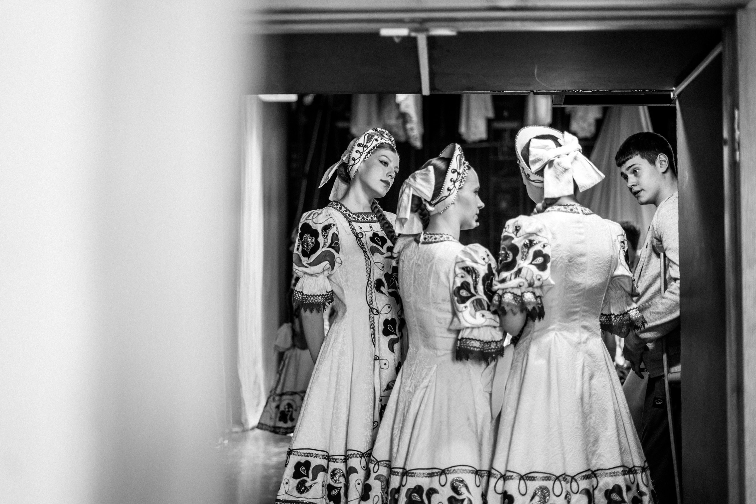 Закулисье. Воробьева Ксения — Спортивный и танцевальный фотограф Новосибирск. Репортажные, студийные, выездные съёмки