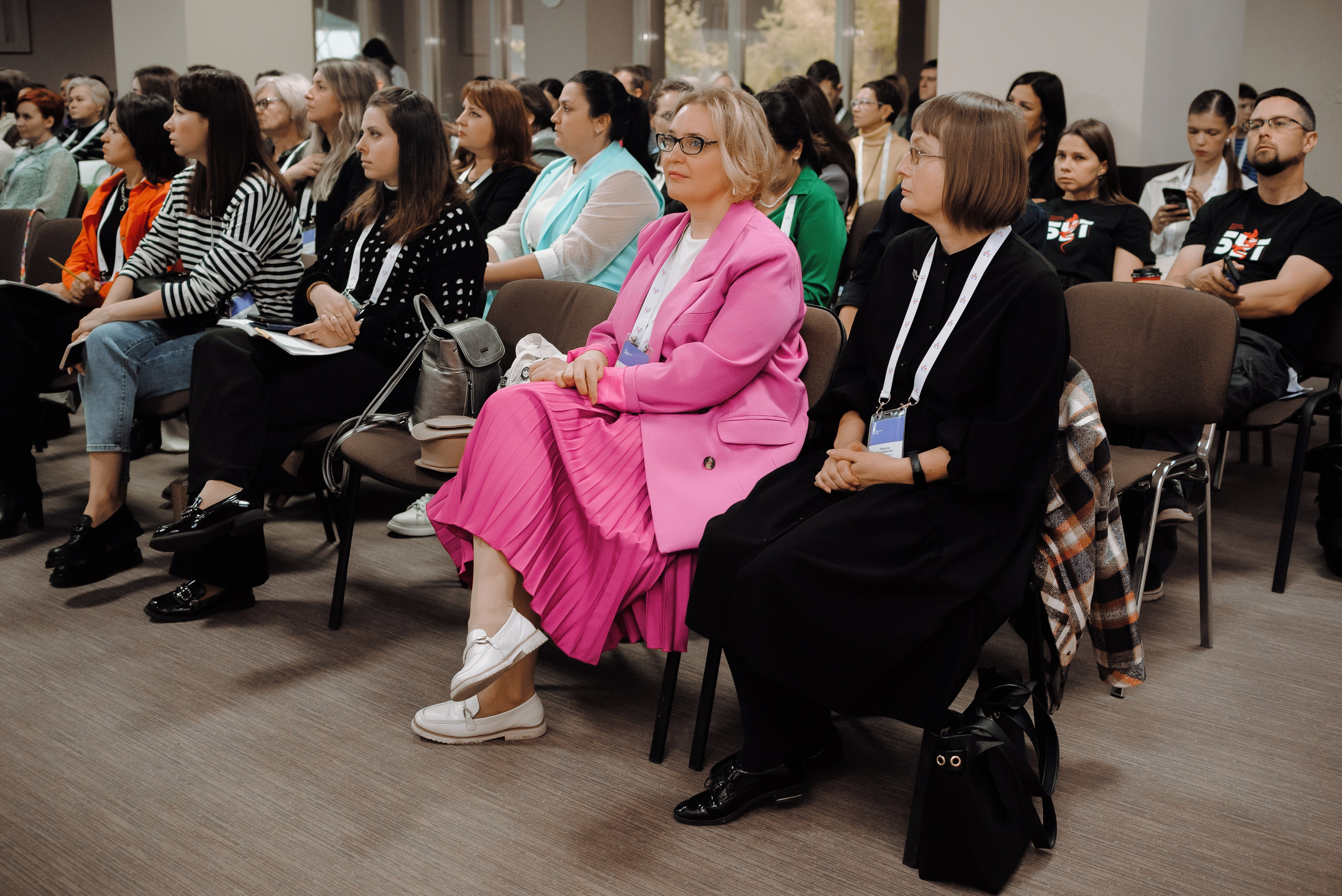 ОБЛАСТНАЯ КОНФЕРЕНЦИЯ «РАЗВИТИЕ ТУРИЗМА В ЧЕЛЯБИНСКОЙ ОБЛАСТИ». Репортажный фотограф Зуев Роман г. Челябинск