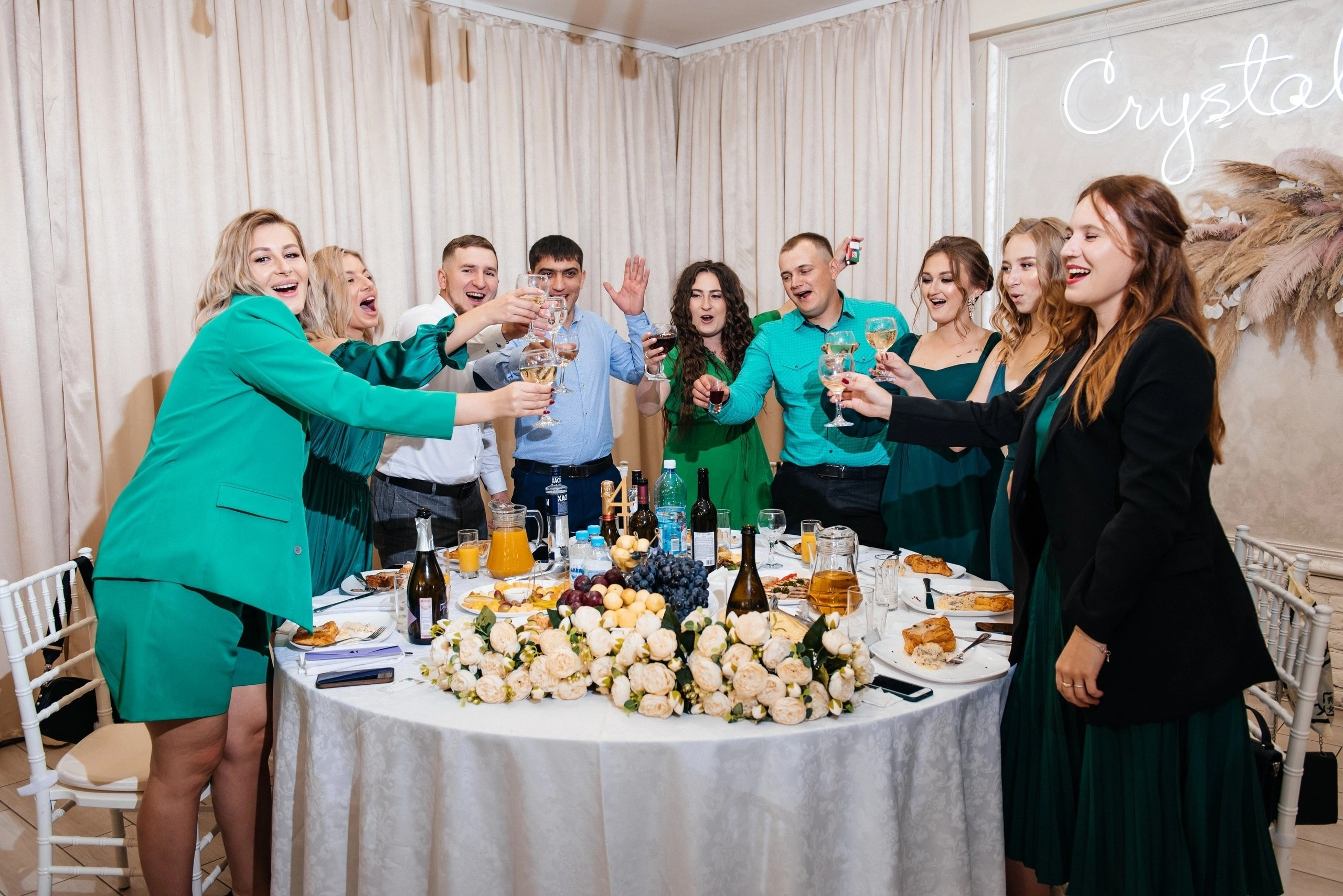 Свадебный фотоотчёт. Ведущая праздничных мероприятий г. Новосибирска