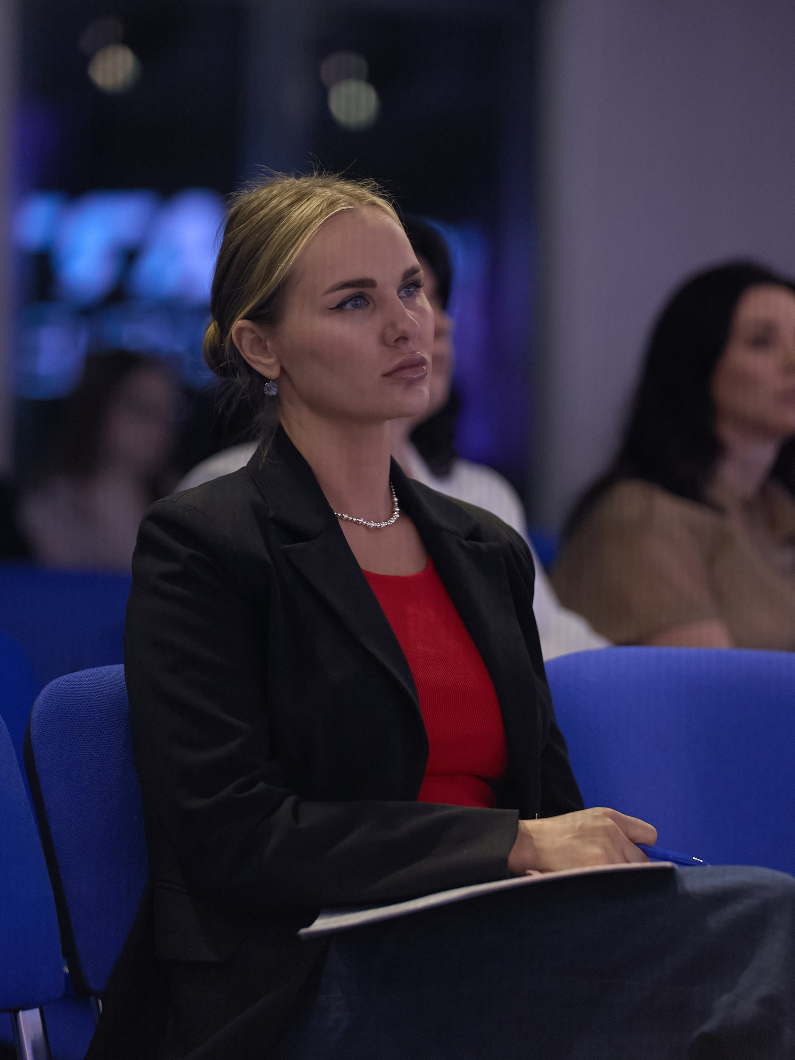 СЛУШАТЕЛИ. PRO-AGELESS