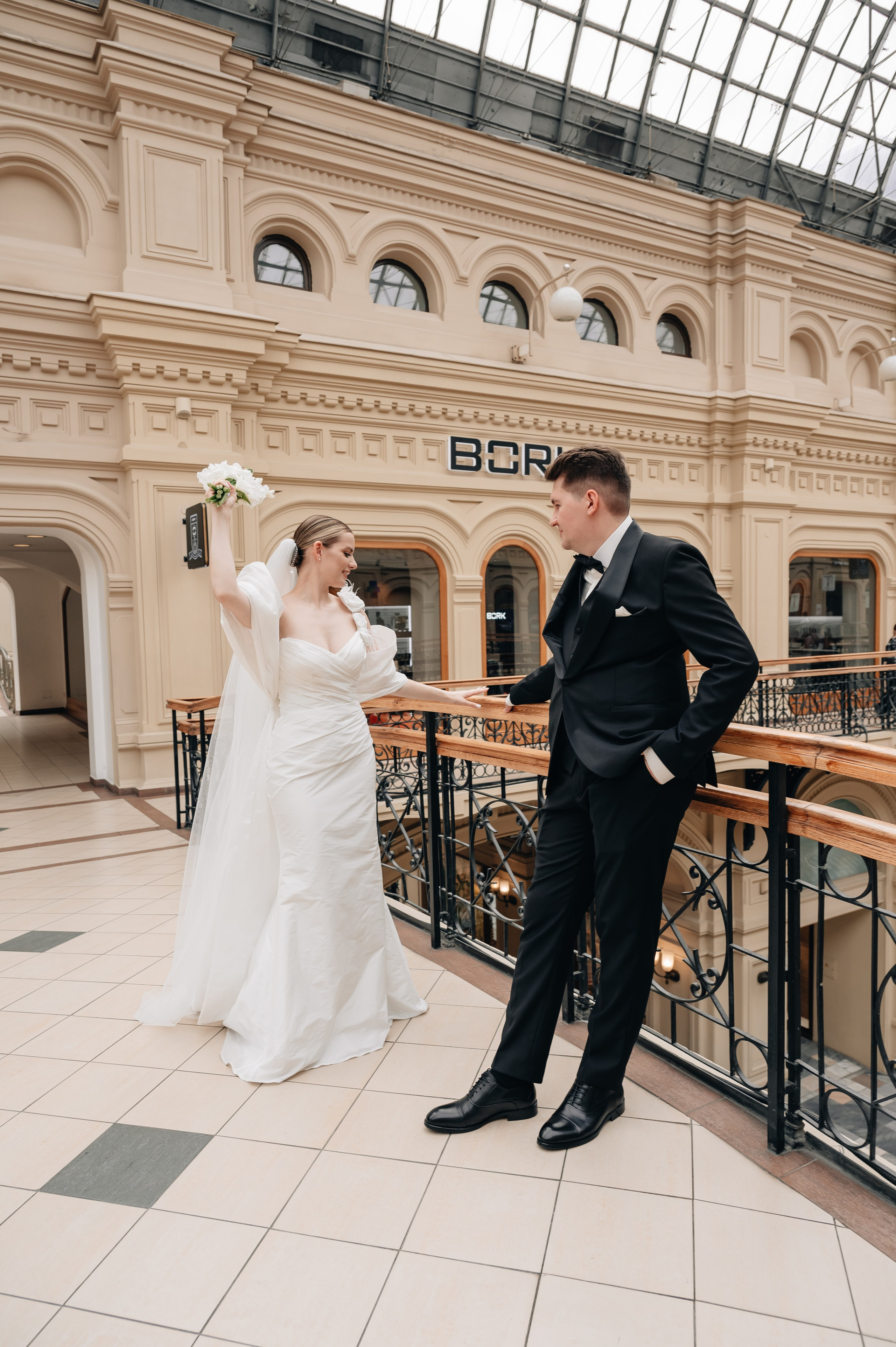 П&А | Гостиница «Украина», ГУМ и Таганский ЗАГС. Портретный фотограф Москва Светлана Кашура