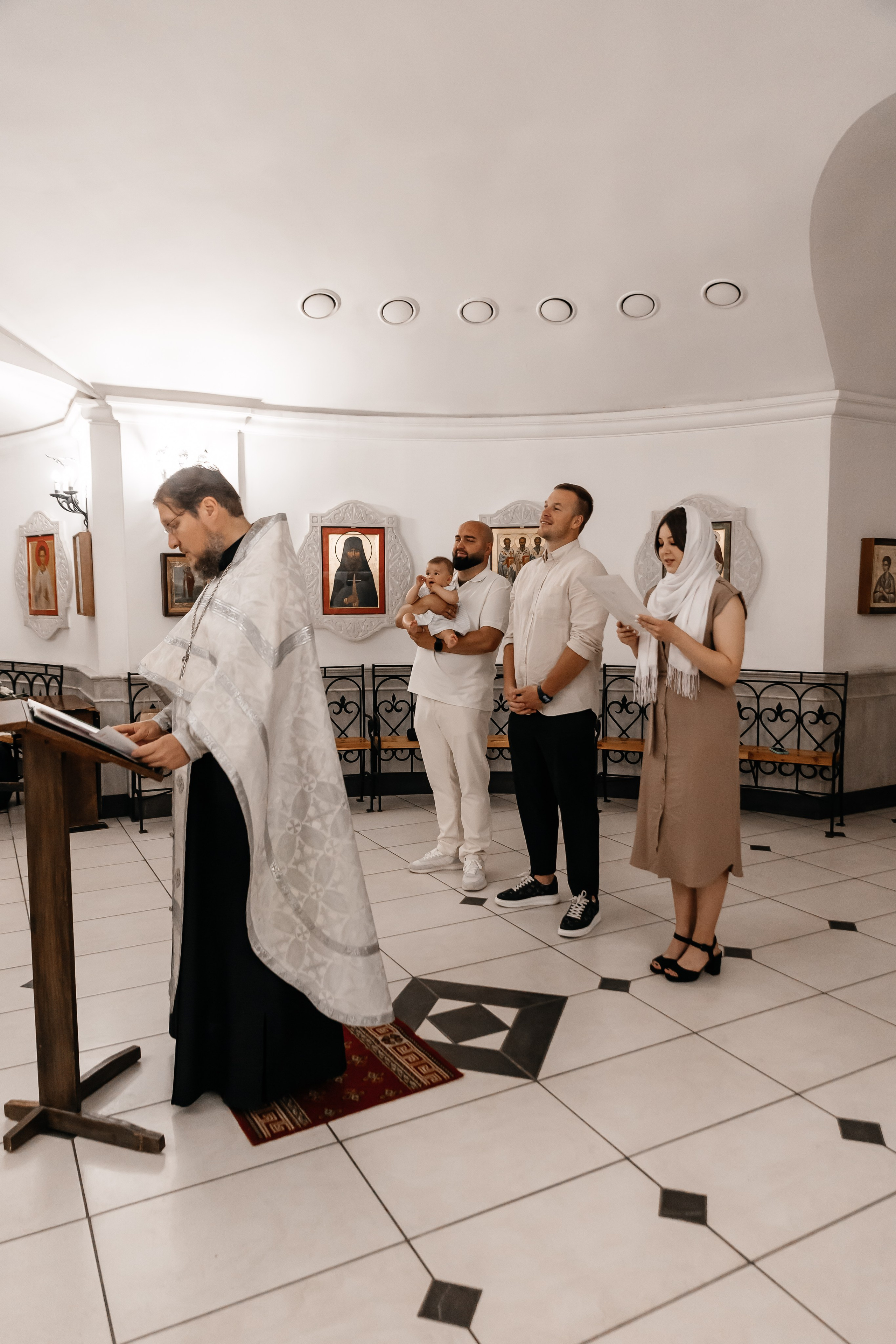 Крещение Ксении. Семейный фотограф Минск Усова Ольга