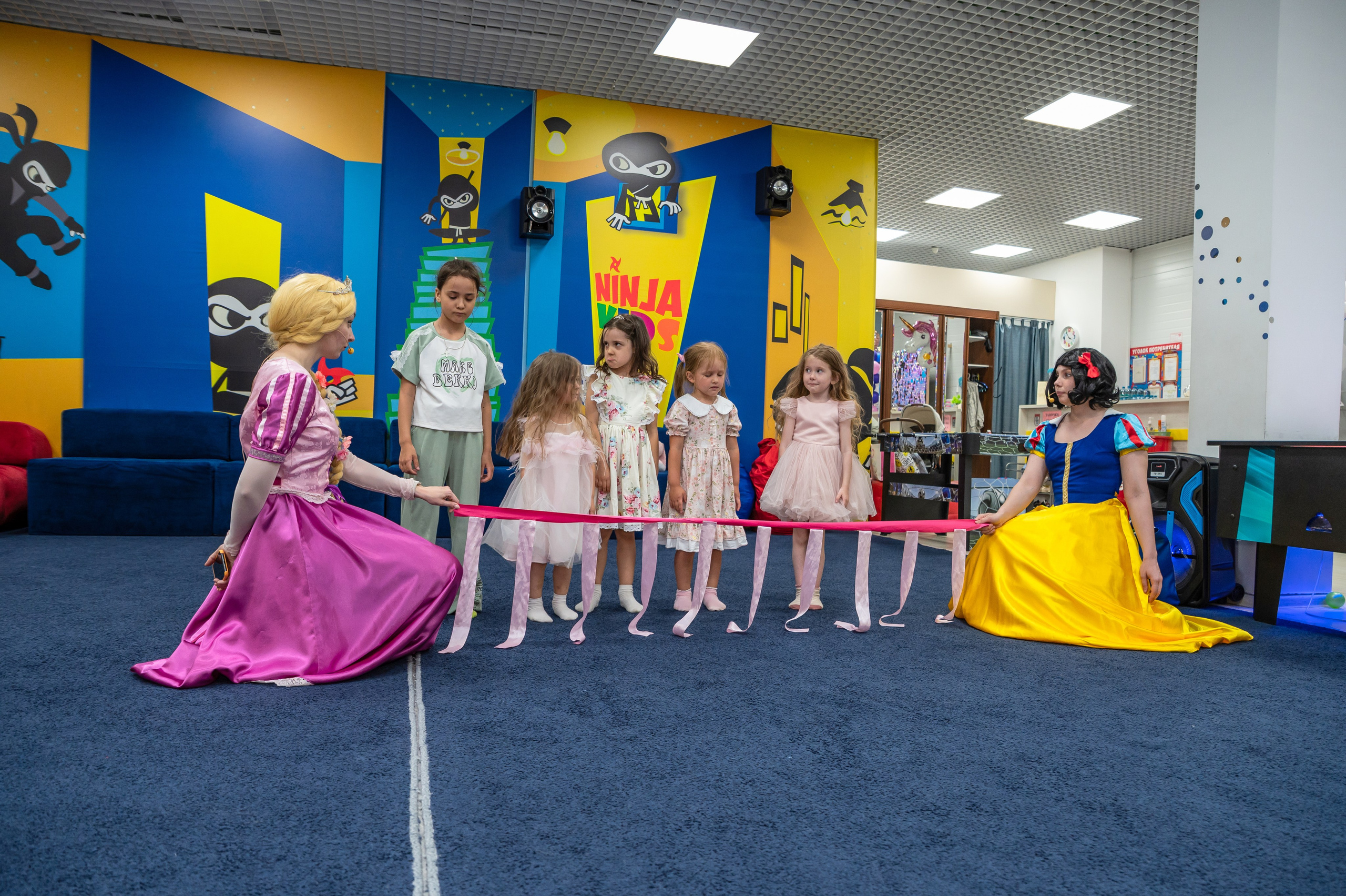 Игротека Ниндзя Кидс. Я Ольга Казанцева, фотографирую снимаю ваши киноистории и печатаю фото и цифровые портреты на холсте