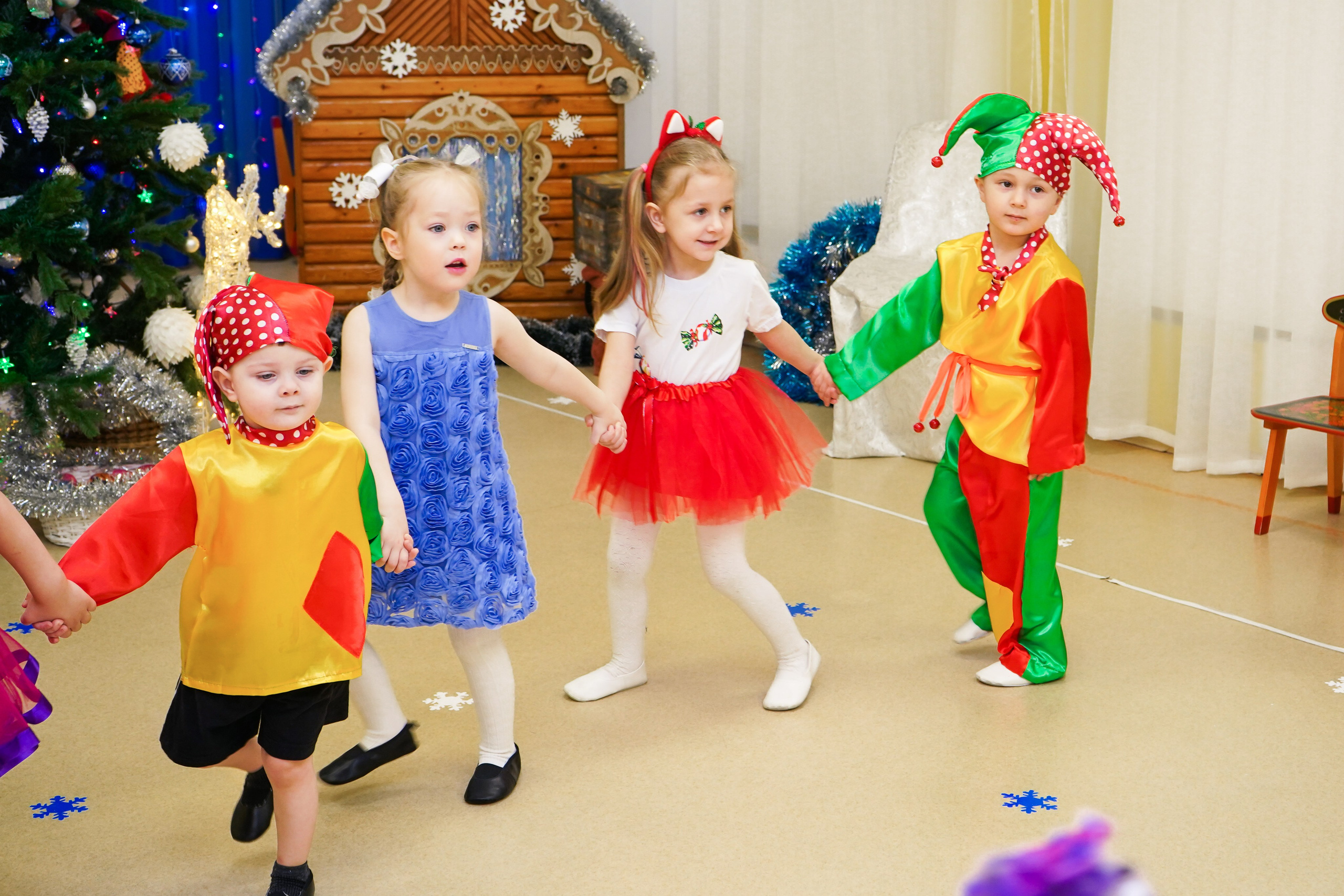 Новогодний утренник в садике. Семейный и портретный фотограф в Екатеринбурге Анна Лобанова