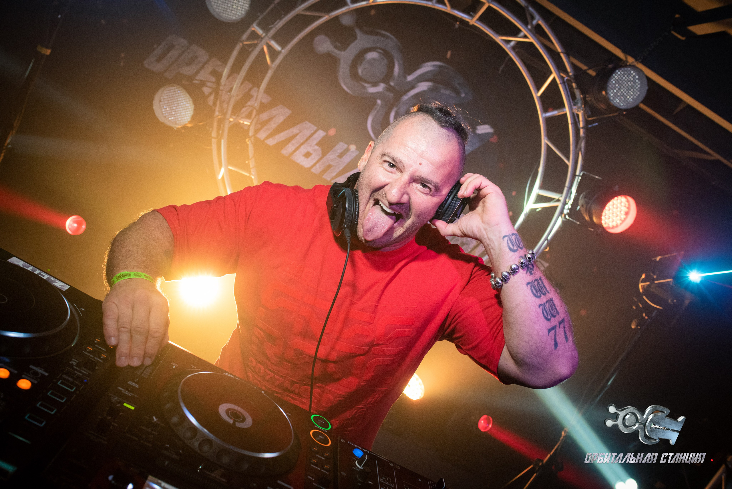 Rave Hardcore Hardcore Cruise Orbital Station Hardstyle Хардкор Хардкор круиз Рейв Хардстайл Орбитальная станция Виктор Строгонов Orbeat Kibo Revolxist Abomb Ultarior Hardcore TV