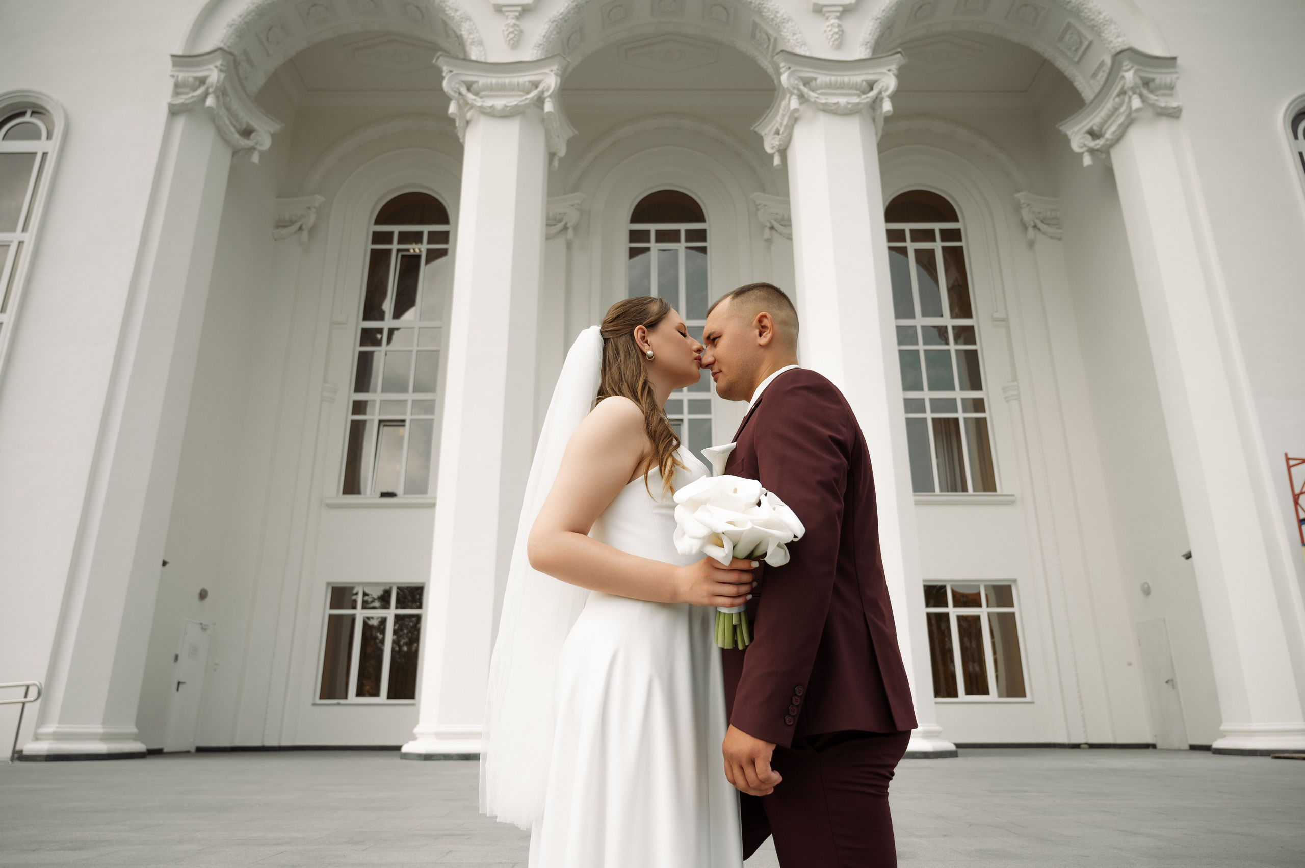 Загс (студия и прогулка). Свадебный и семейный фотограф в Краснодаре Алина Мельник