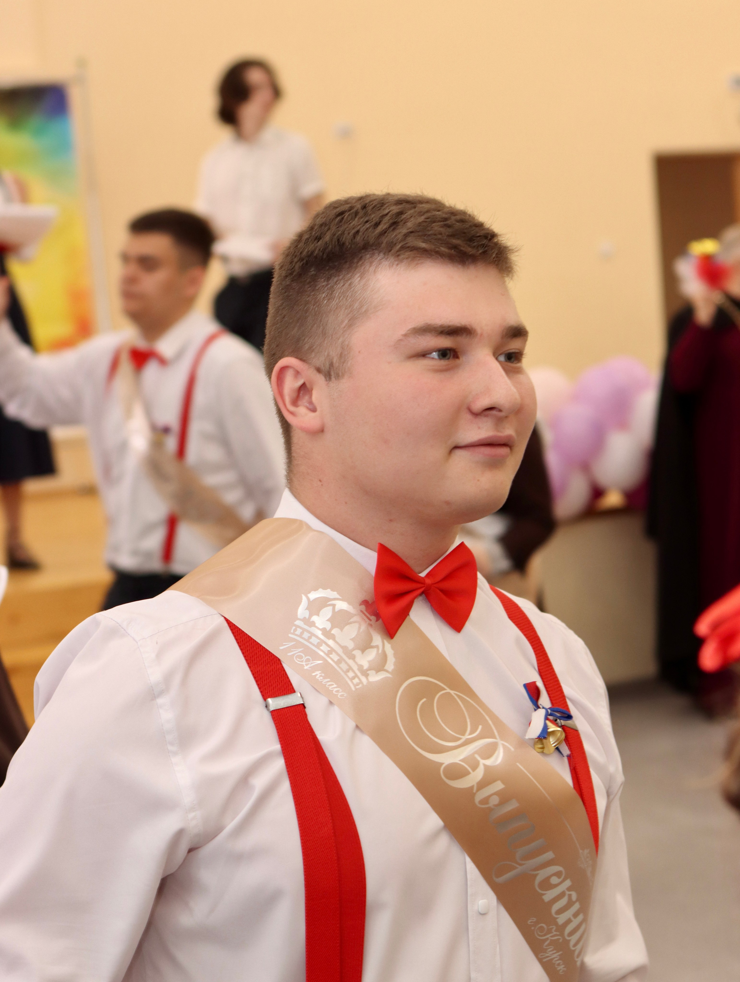 Школьный выпускной. Фотограф в Курске Смирнов Евгений